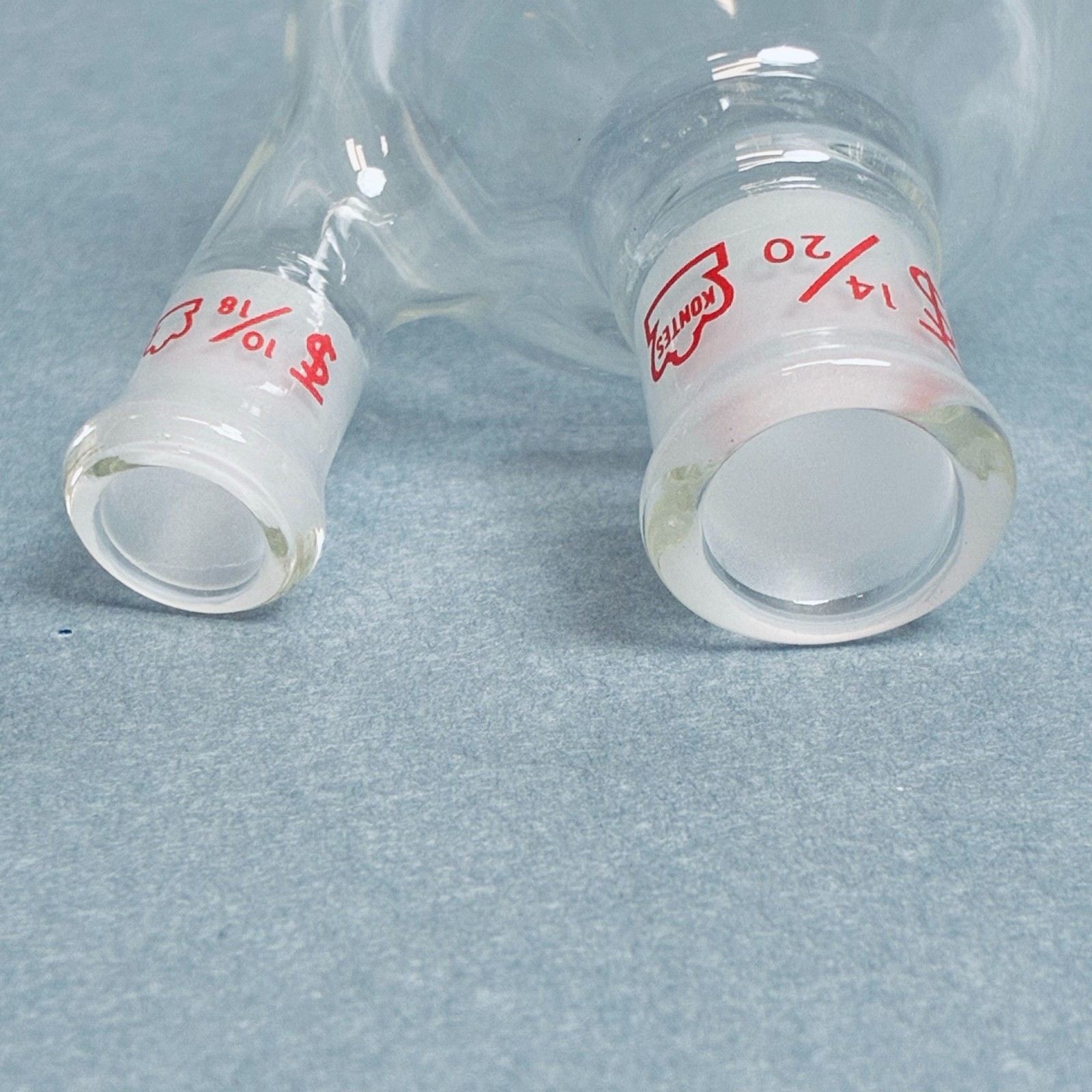 Kontes Pear Shaped Flask 2-Neck 75 ml Heavy Wall CN-14/20 SN-10/18 – Lot of 2