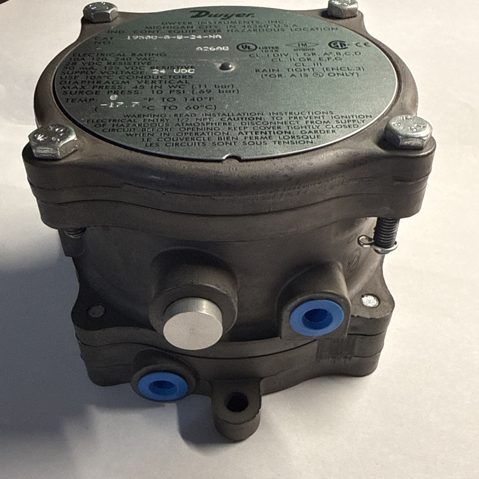 Pressure switch, Dwyer 1950G-0-B-24, Explosion-Proof , range 0.7-0.15″ w.c.