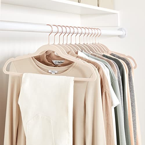 Amazon Basics Space Saving Slim Velvet Pack of 50, Blush Pink/Rose Gold