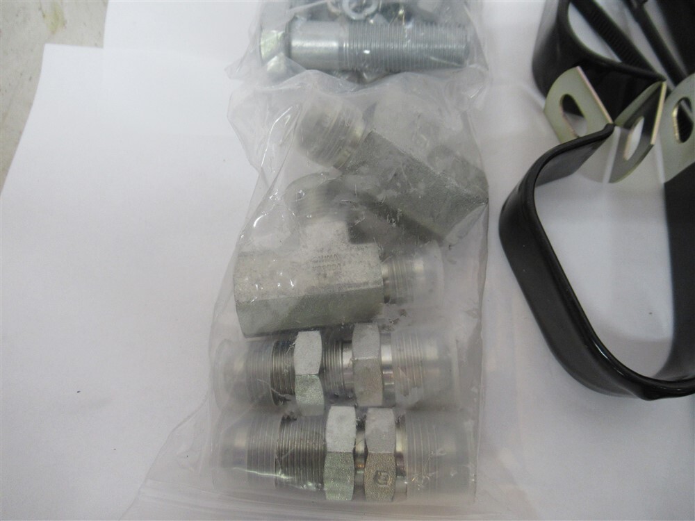 Kubota 7J292-94000 / 7J419-94200 ,3rd Function Valve Hardware & Brackets