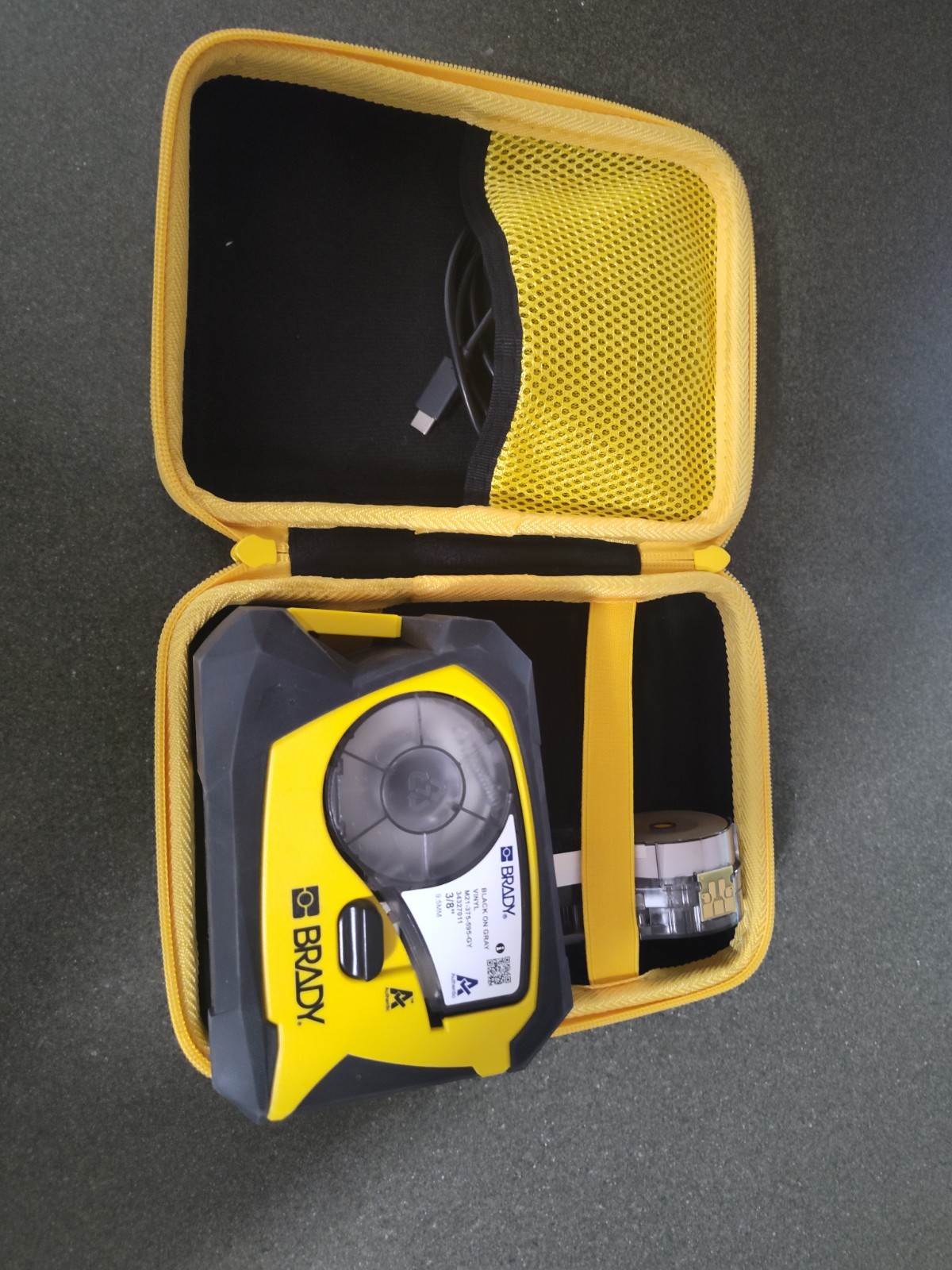 Brady M211 Portable Bluetooth Label Printer with magnetic/belt clip and case