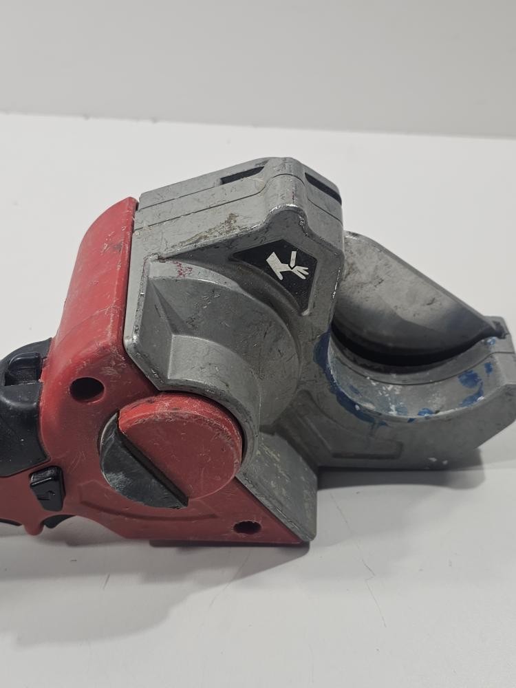 MILWAUKEE TOOLS 2470-20 PVC SHEAR (P13022092)