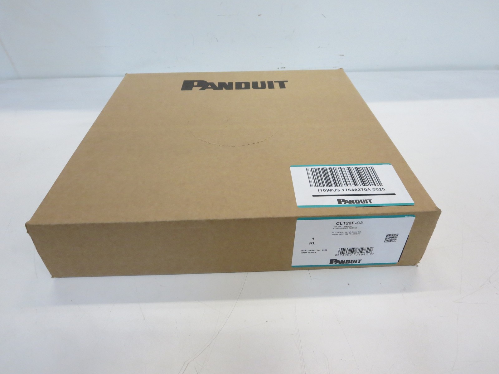 PANDUIT CLT25F-C3 ORANGE CORRUGATED TUBING SLIT WALL .28″(7.2mm)DIA 100FT(30.5m)