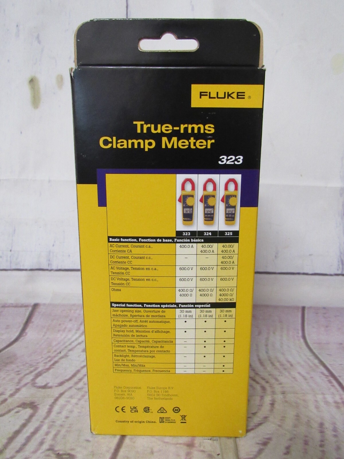 Fluke True-RMS clamp meter 323