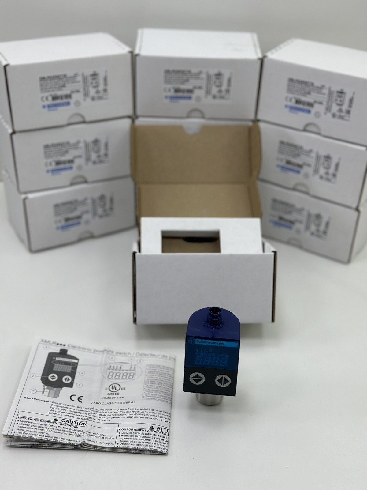 TELEMECANIQUE XMLR025G0T25 PRESSURE SENSOR 0 TO 25 BAR / 4..20mA