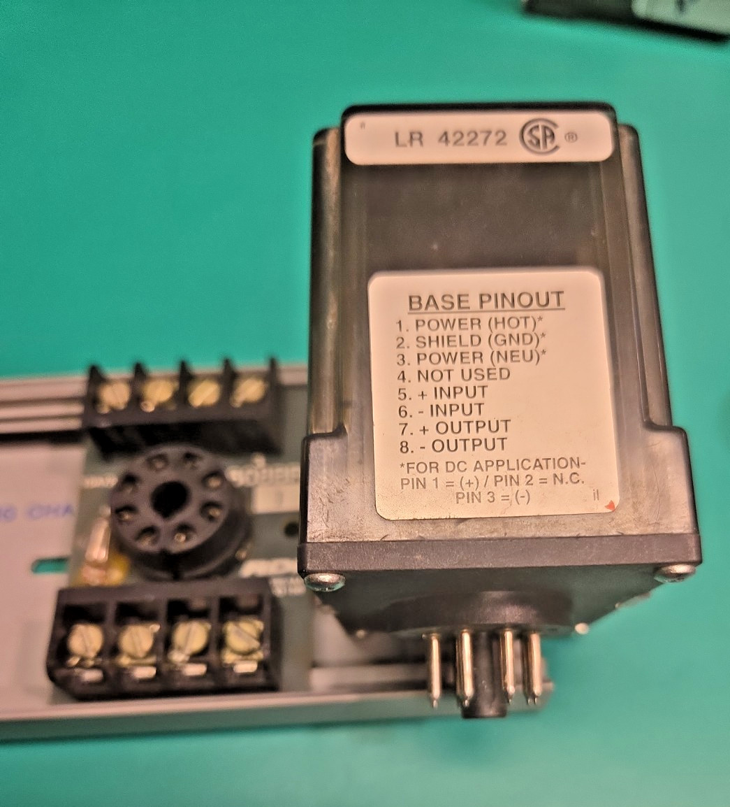 Action Pak MDL 4380-2000-1 Signal Conditioner RDI 608BR relay base MDL438020001