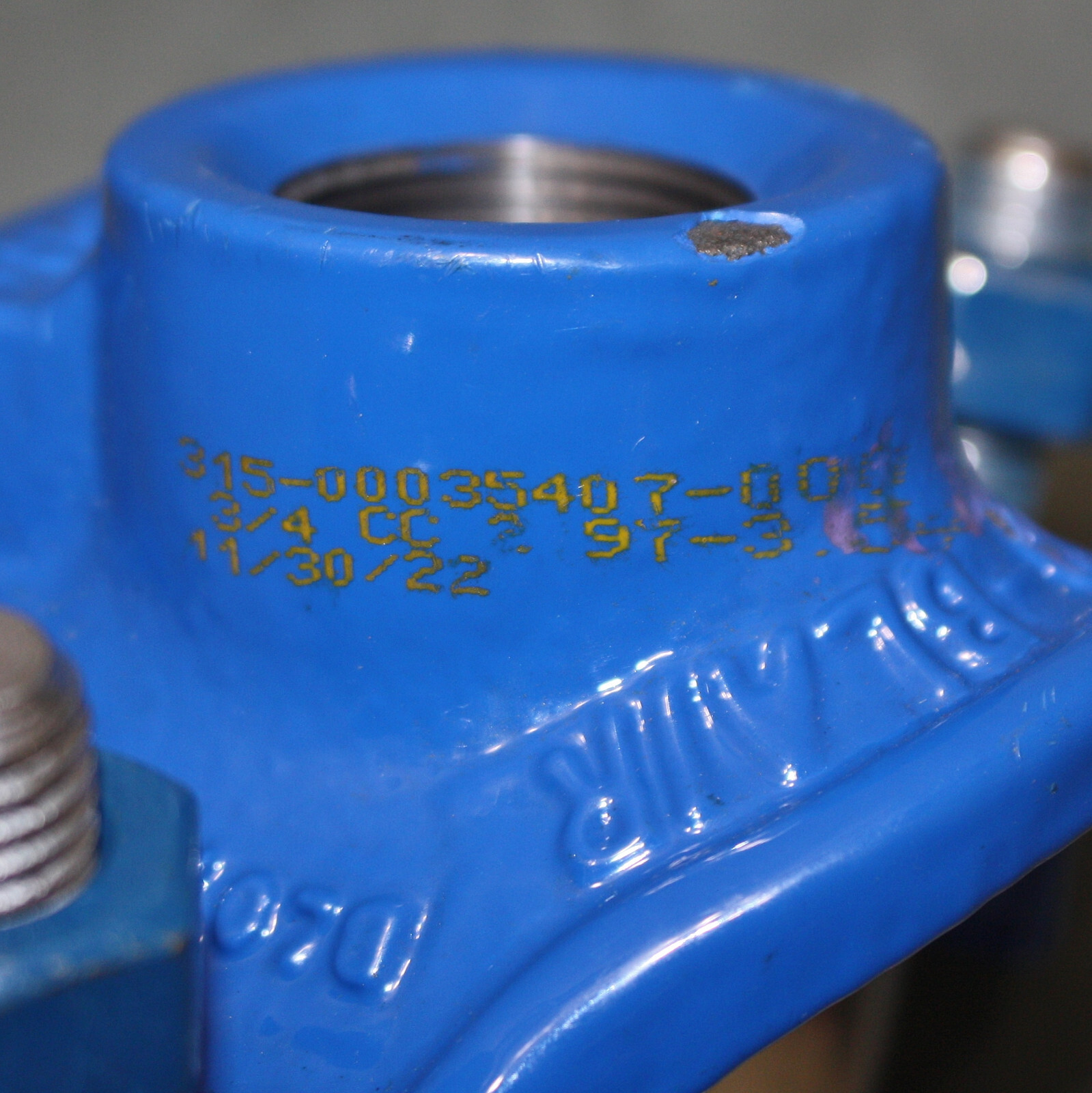Smith Blair Single-Strap Service Saddle 31500035407000 CC, 3″ Pipe, 3/4″ CC