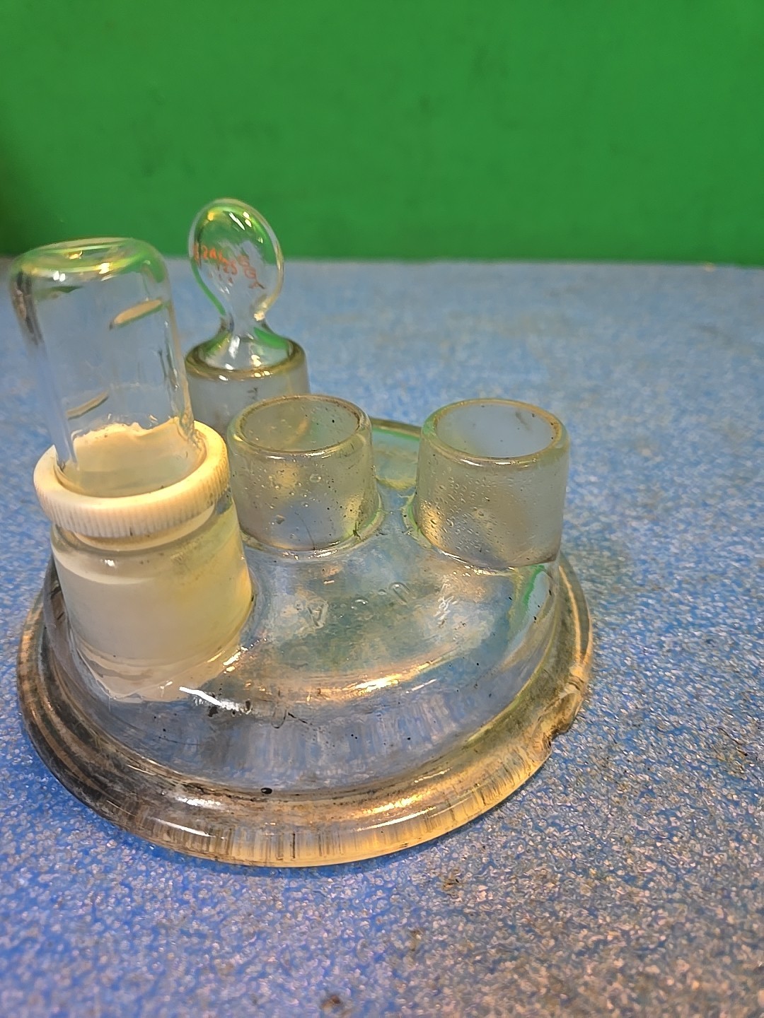 PYREX Glass 4-Neck Cover for 500mL to 1L Reaction Kettle 24/40 Outer 6947 B CHIP