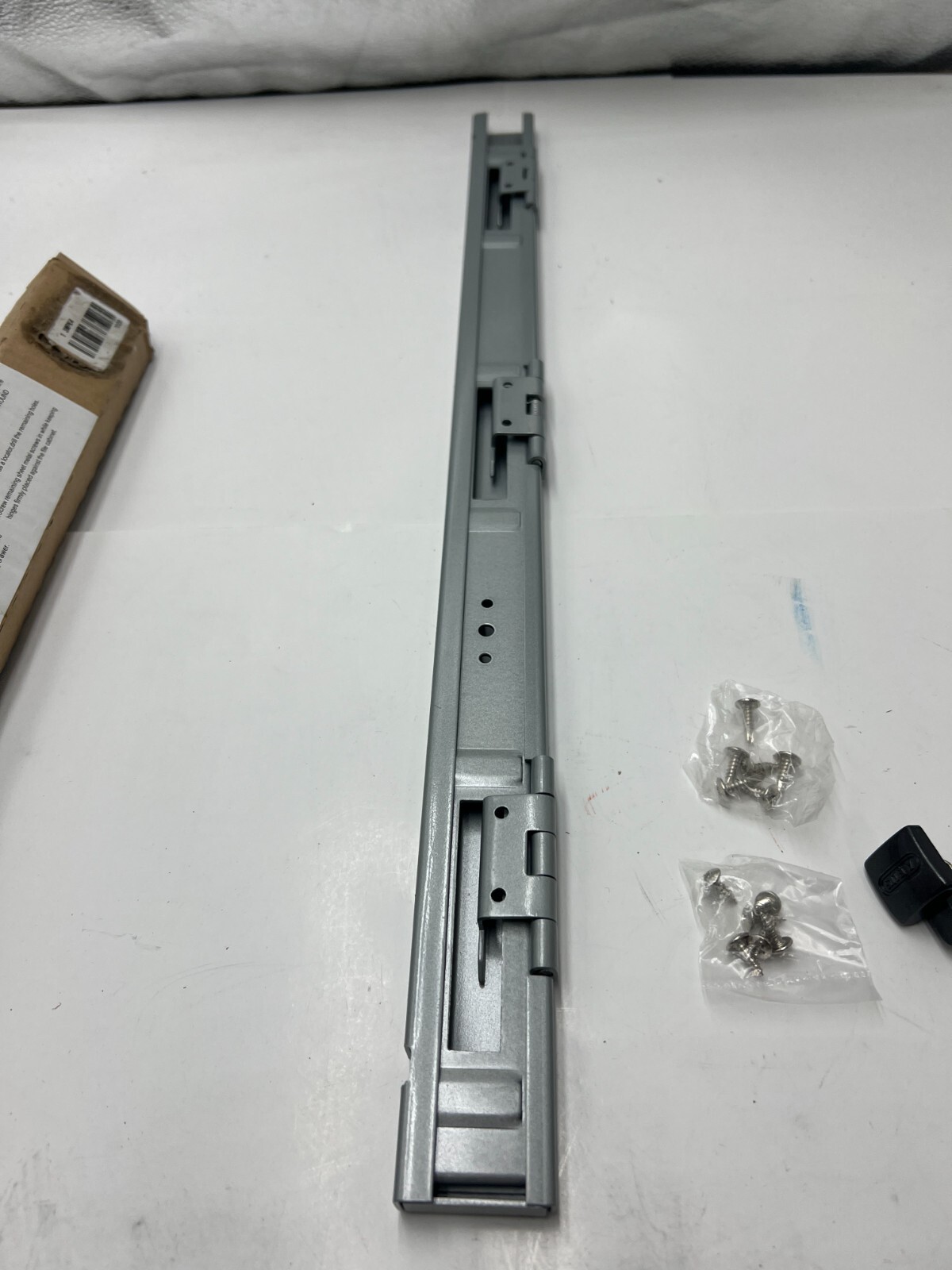 ABUS Genuine File Cabinet Locking Bar 22 1/2″ Length x 1 3/8″ Width 3MPK4