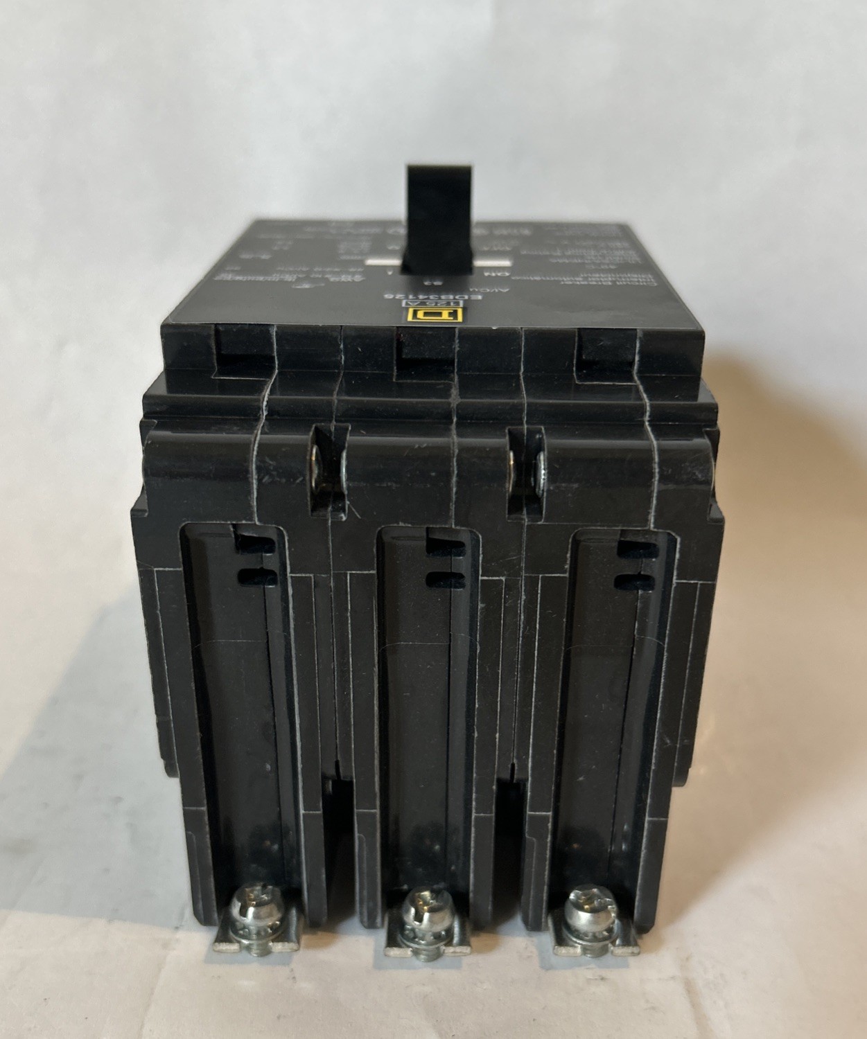 Square D EDB34125 125 Amp 3 Pole 480y/277 V 50/60 Hz Circuit Breaker