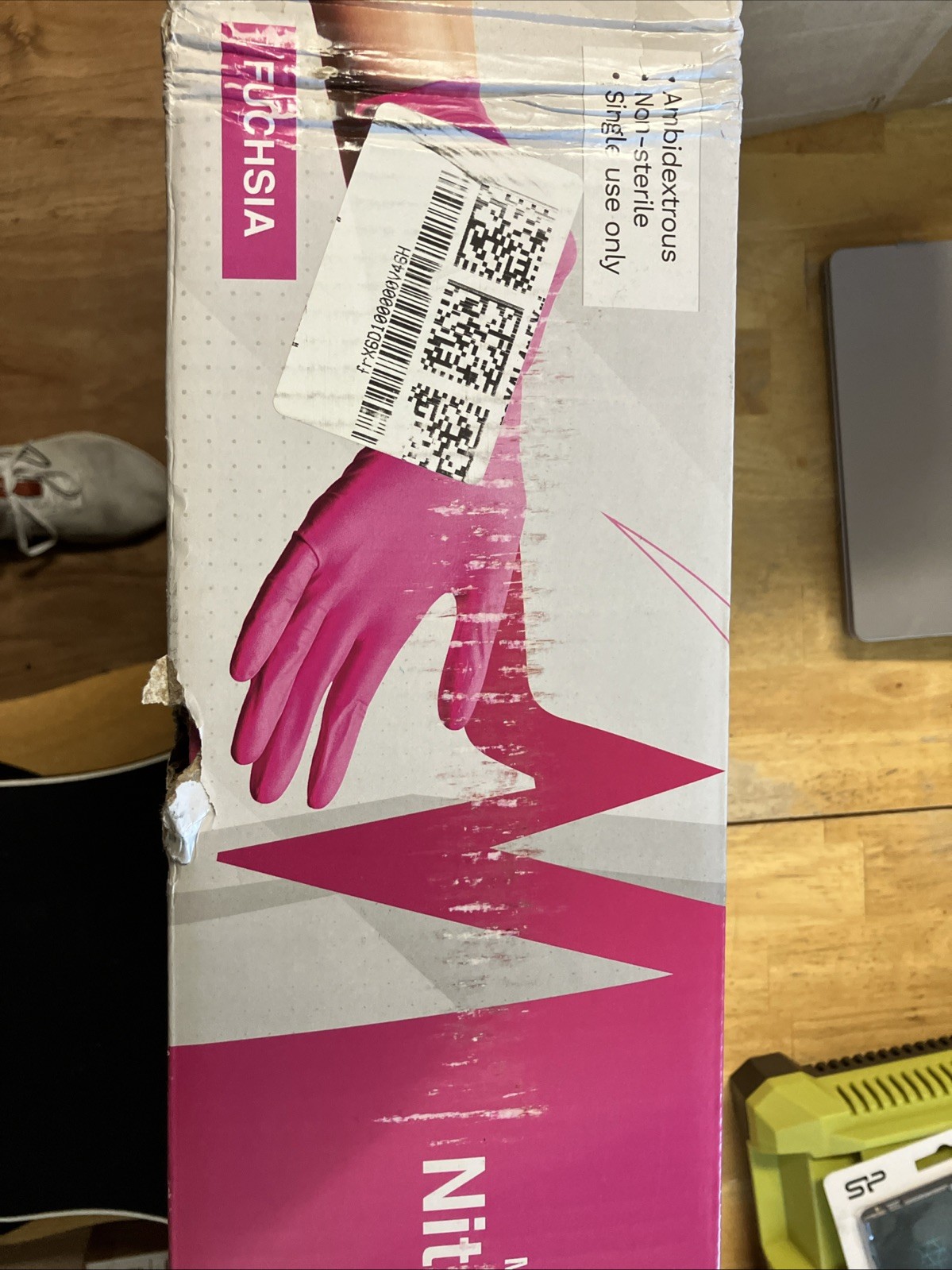 Disposable Nitrile Exam Gloves Powder-Free Food-Safe Cleaning Glove, Pink 1000
