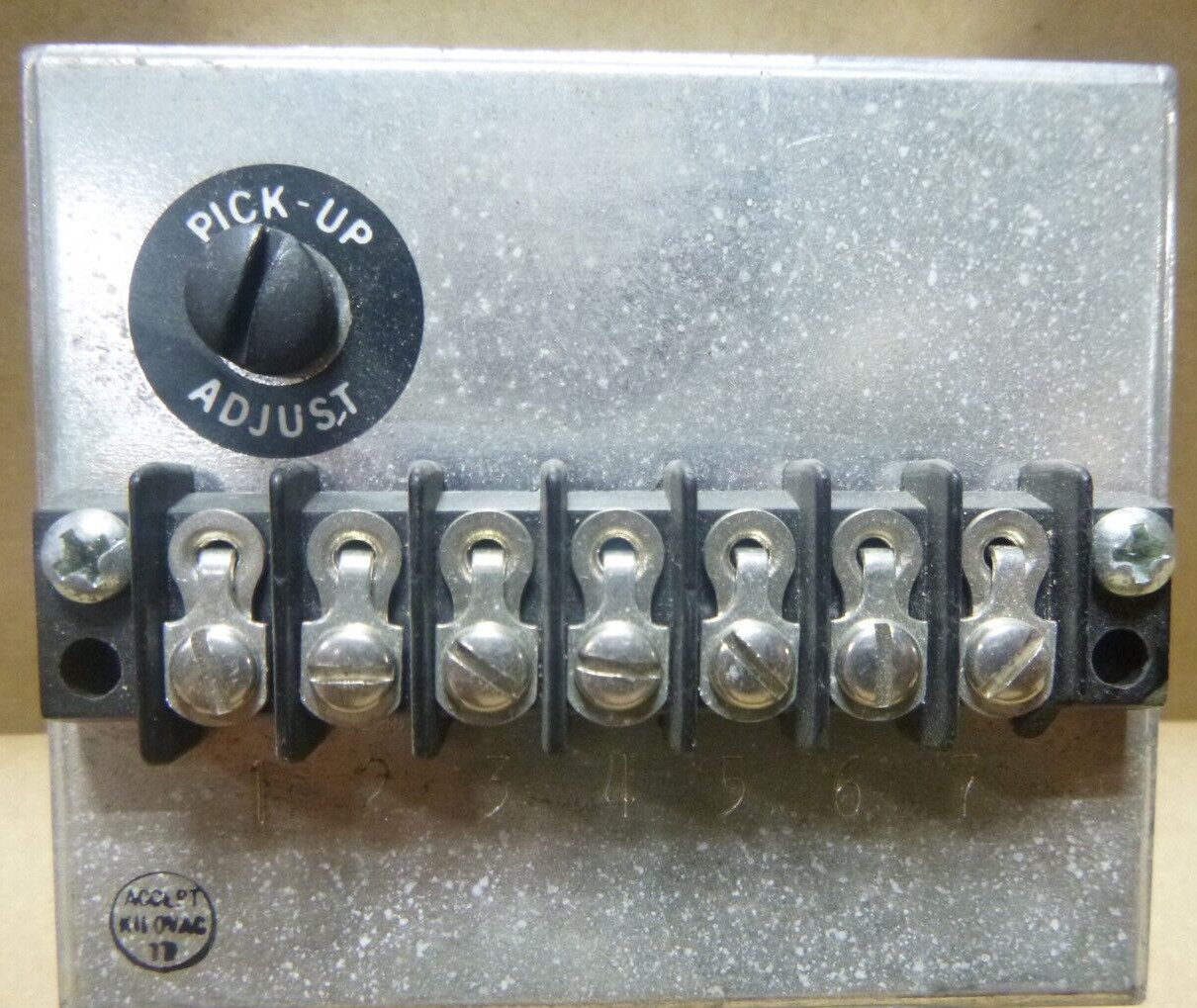 Wilmar Over Currant Relay 1100-19X, 24 Volt DC, 50-500 Hz, 1-5 Amp Adjustable