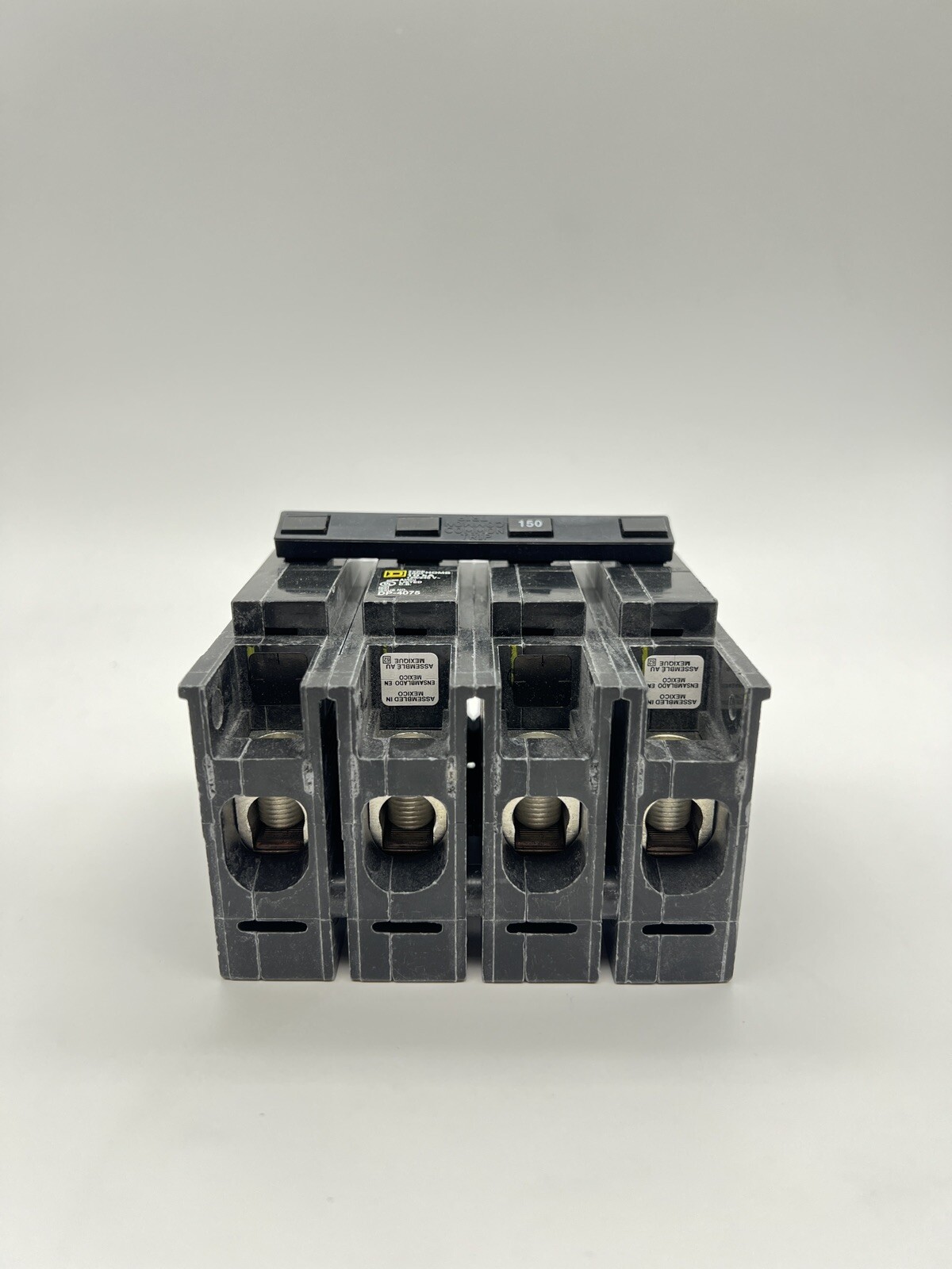 Square D HOM2150 150 A Circuit Breaker