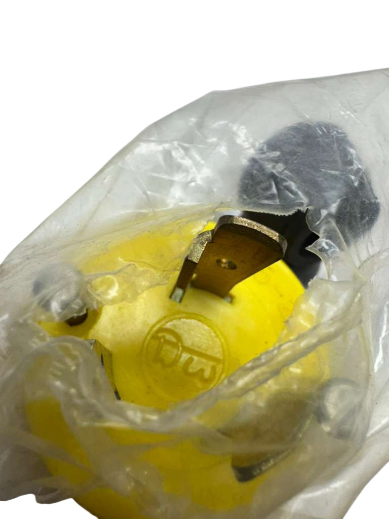 Daniel Woodhead 891L Safety Yellow Oil-Proof Neotex Male Plug, 20A, 125V, L5-20P