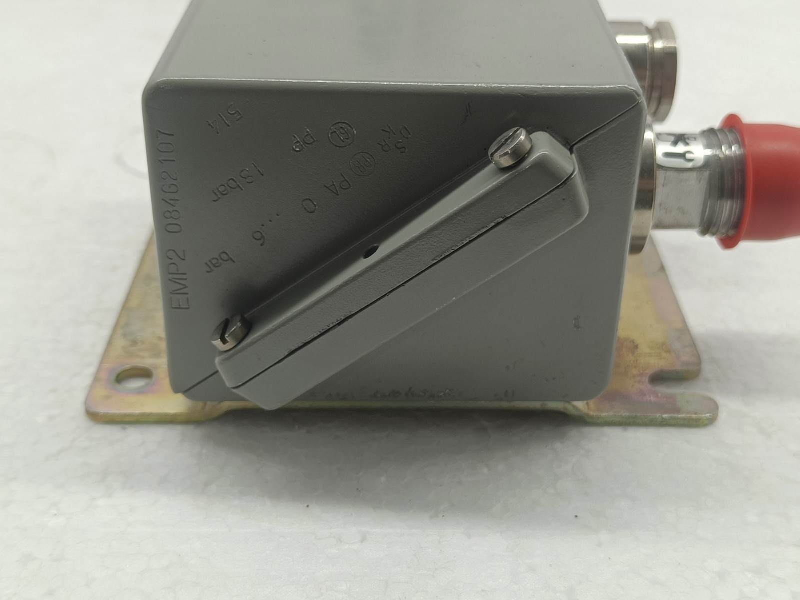 Danfoss EMP 2 084G2107 Pressure Transmitter 0…6Bar