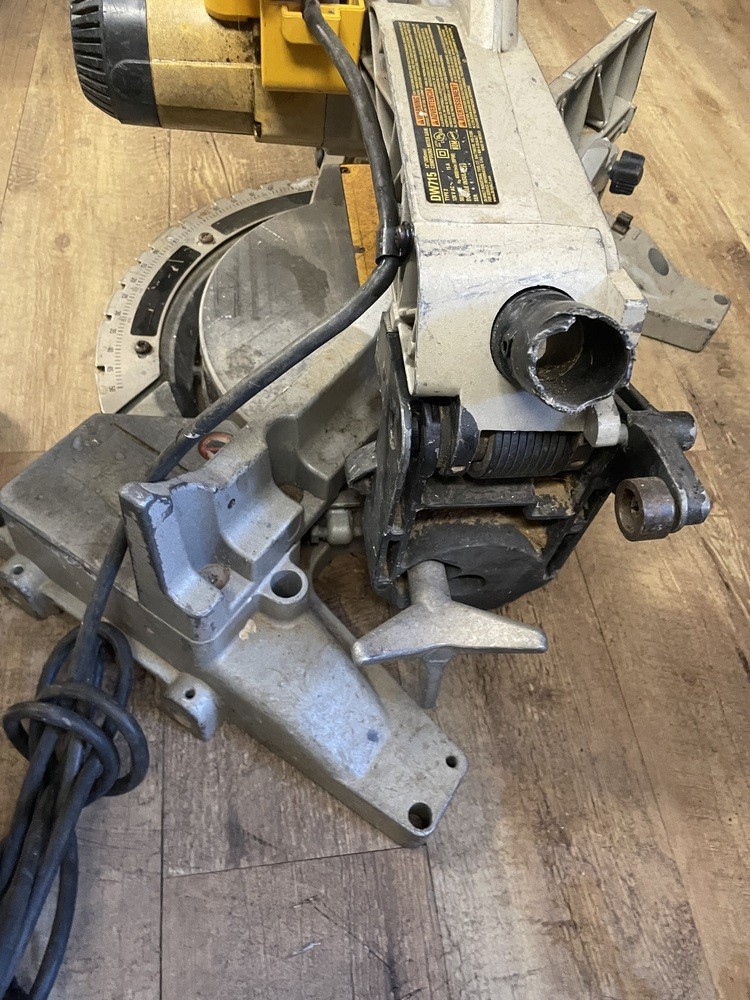 Dewalt Mitre Saw dw715 – PPSKN (323847)