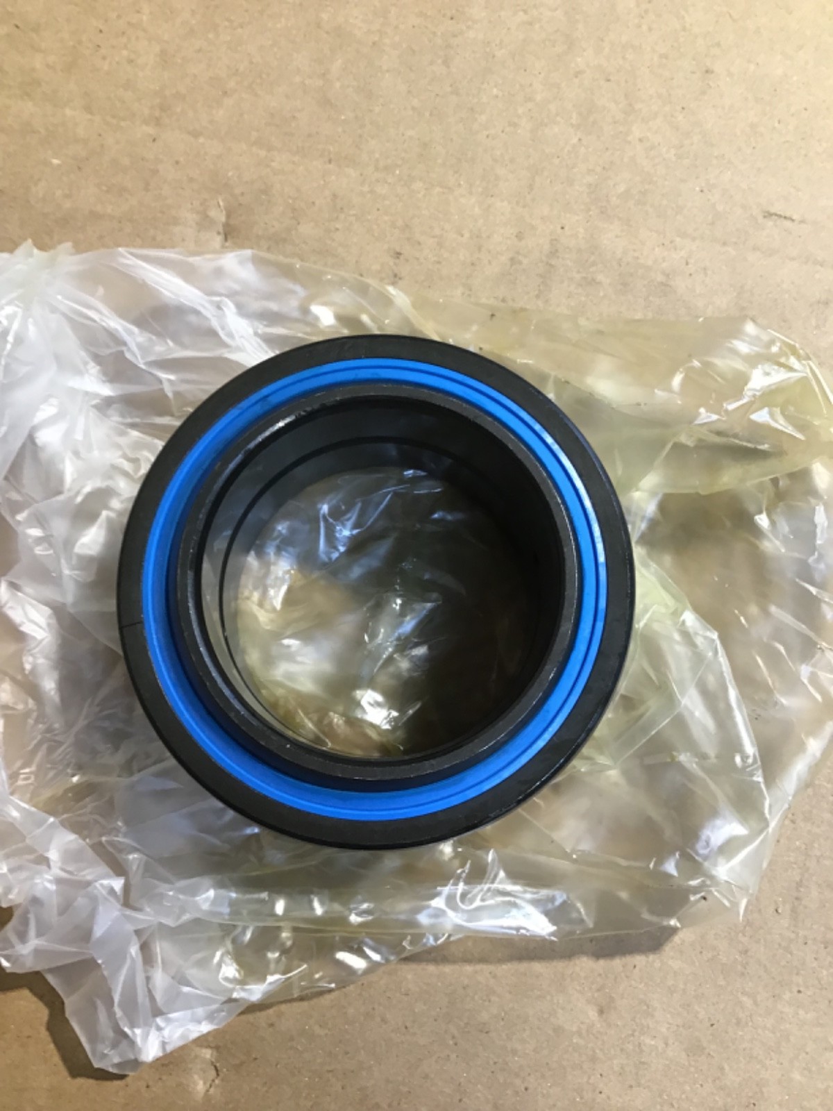 SKF GE 60 ES-2RS RADIAL SPHERICAL PLAIN BEARING, 60MM ID, 90MM OD. NEW IN BOX