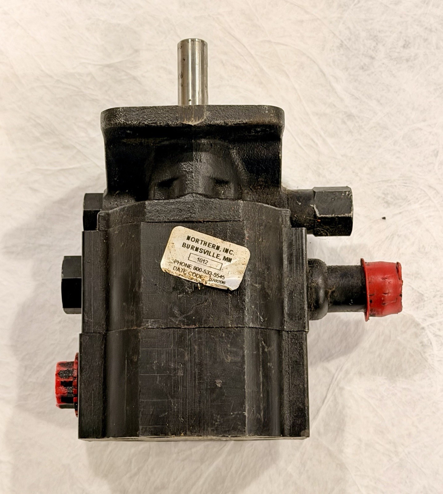 CONCENTRIC 1002508 Pump,Gear,11 GPM NORTHERN 1012 NOS