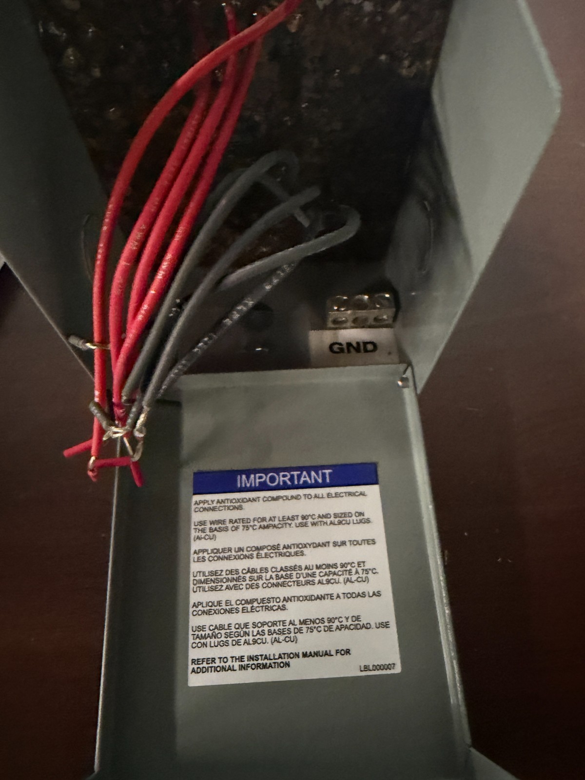HPS C1FC25WE .25 KVA 1PH 60HZ 120/208/240/277V X 120/240V TRANSFORMER