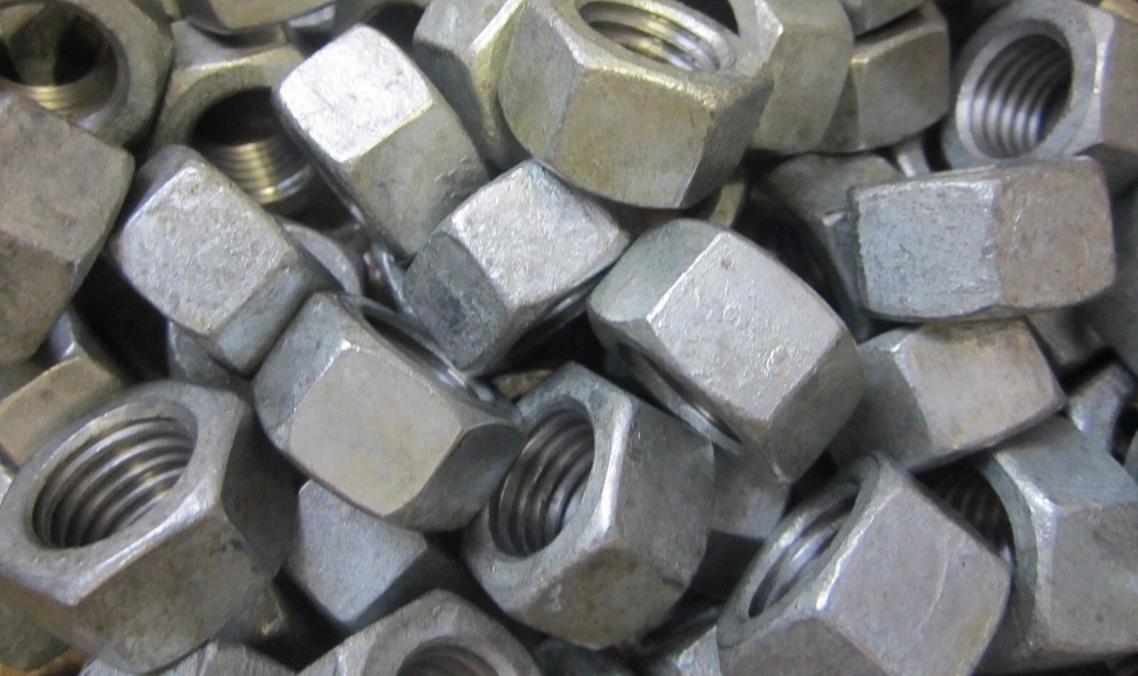 1/2-13 X 7 Hot Dipped Galvanized Hex Bolts With Nuts, Flat, & Lock Washers