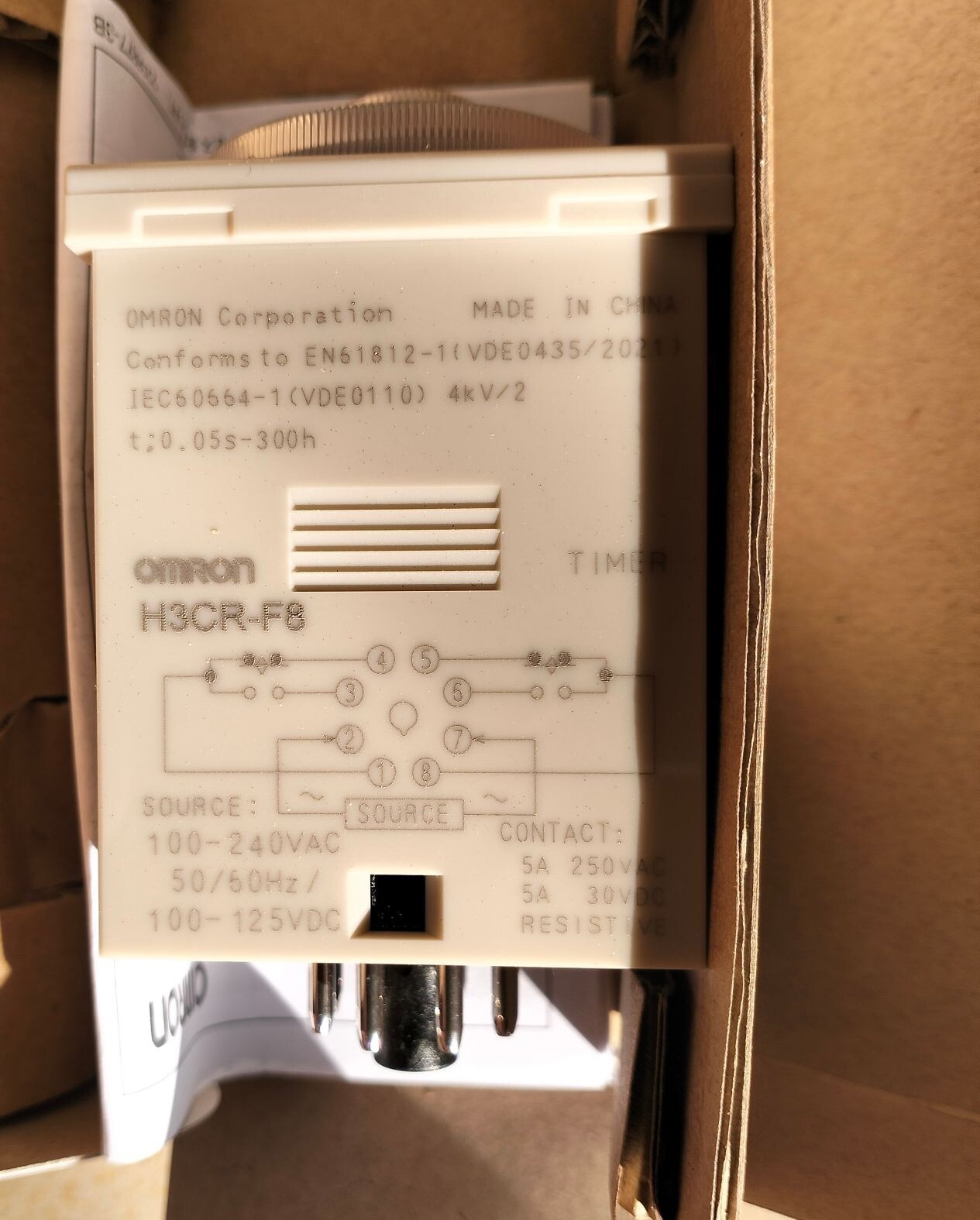OMRON PLC Twin Timer H3CR-F8 100-240V AC NEW IN BOX　One Year Warranty#