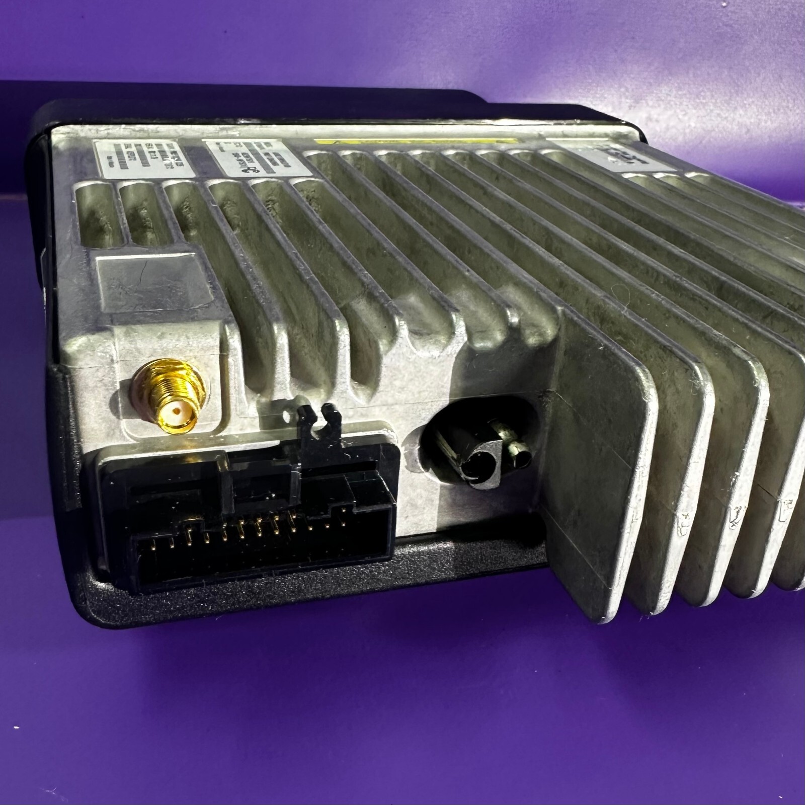 Motorola XPR4580 800/900 MHz Mobile DMR Radio AAM27UMH9LB1AN W/ Connect Plus