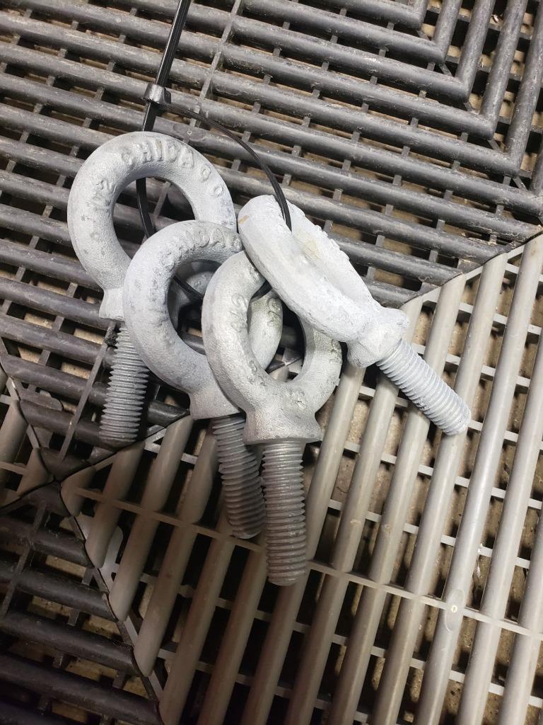 Lot of 4 Chicago USA Lifting Eyebolts M12 x 1.75 Galvanized