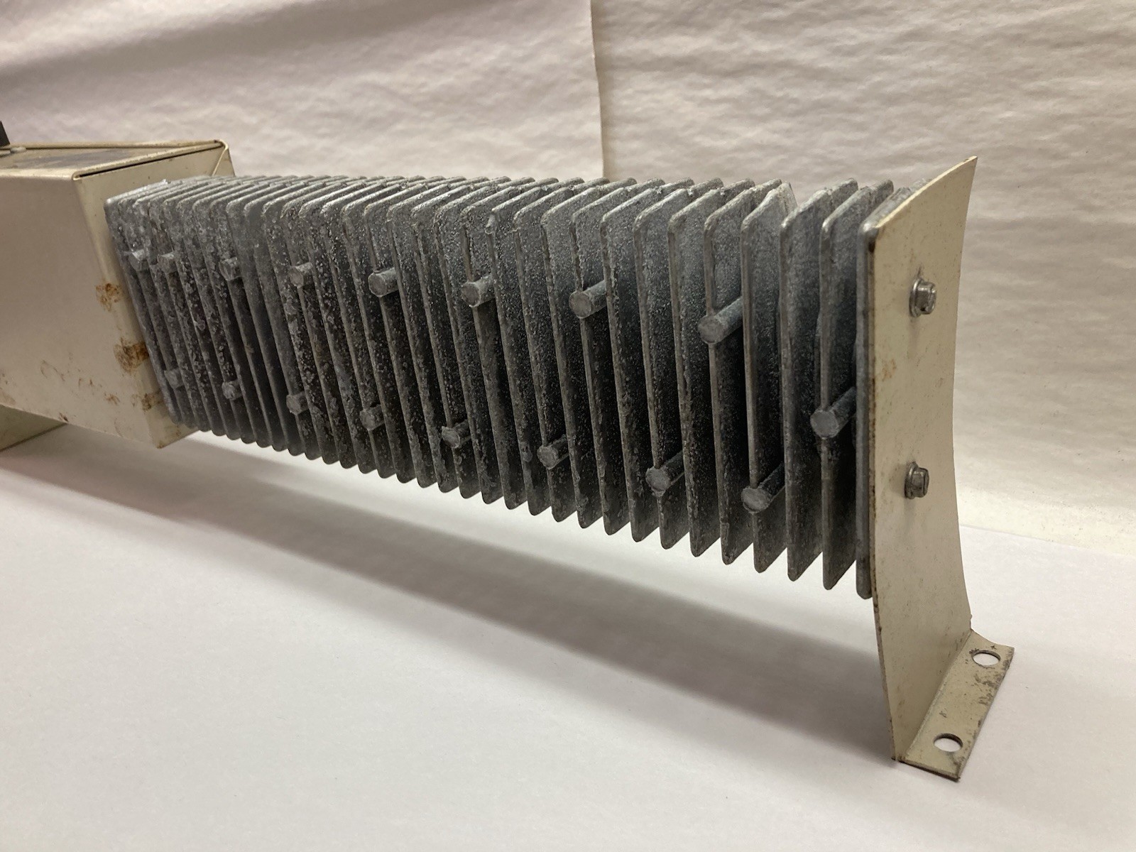 Singer,7150,1-Phase Industrial Heater Element 0.5KW 120Vac 4.2A 60Hz