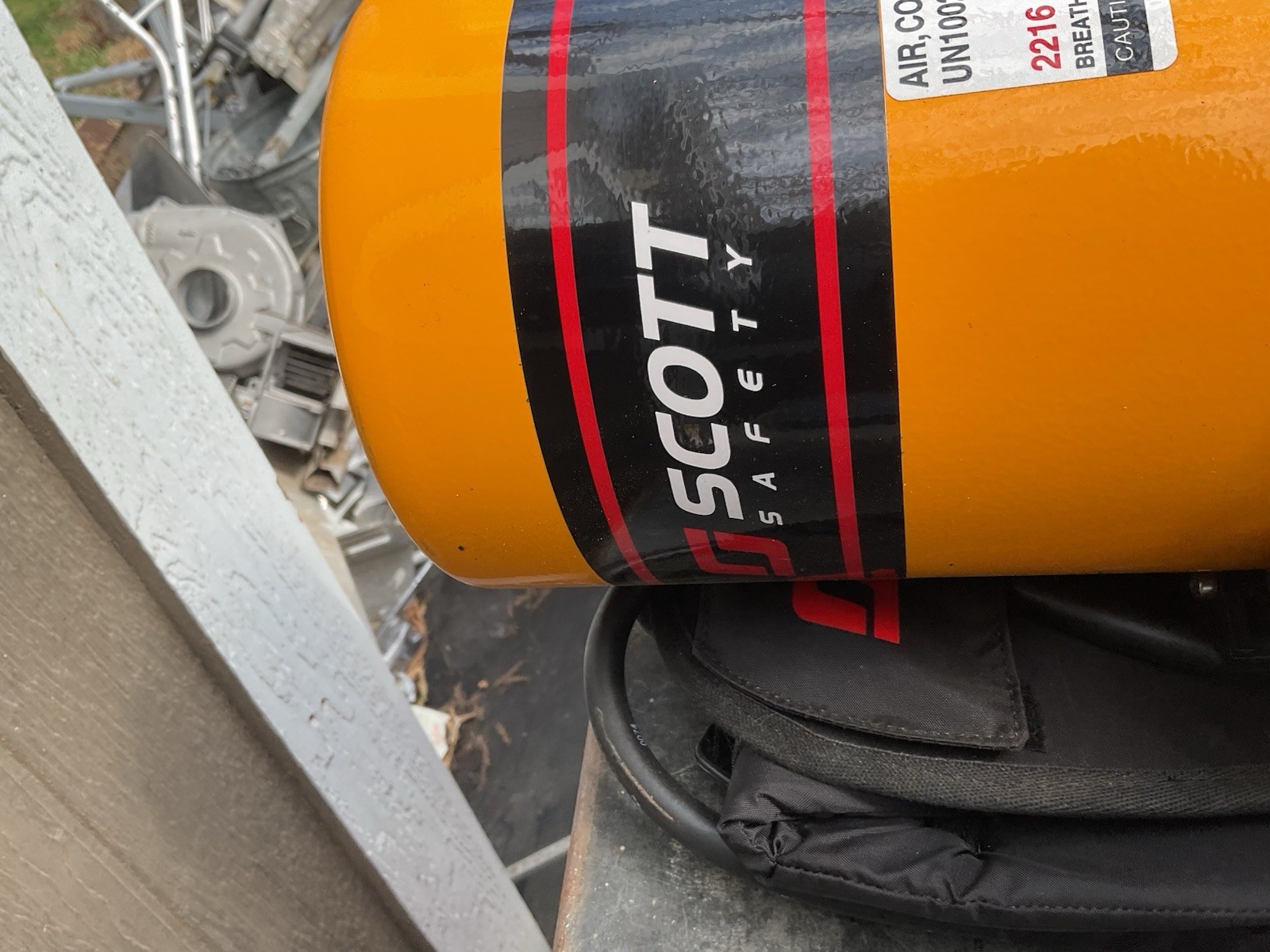 3M Scott 2216 PSI SCBA Air Cylinder W/Hard Case P/N 200874-01 Empty Hydro 11/24