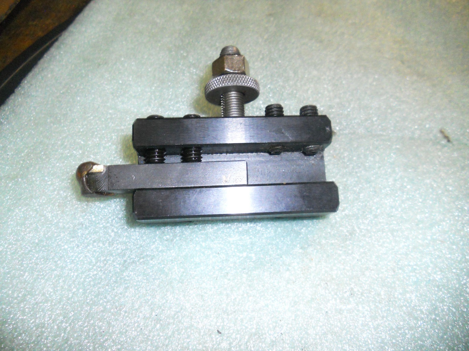 Aloris AXA-2 Quick Change Turning, Boring, and Facing Tool Holder