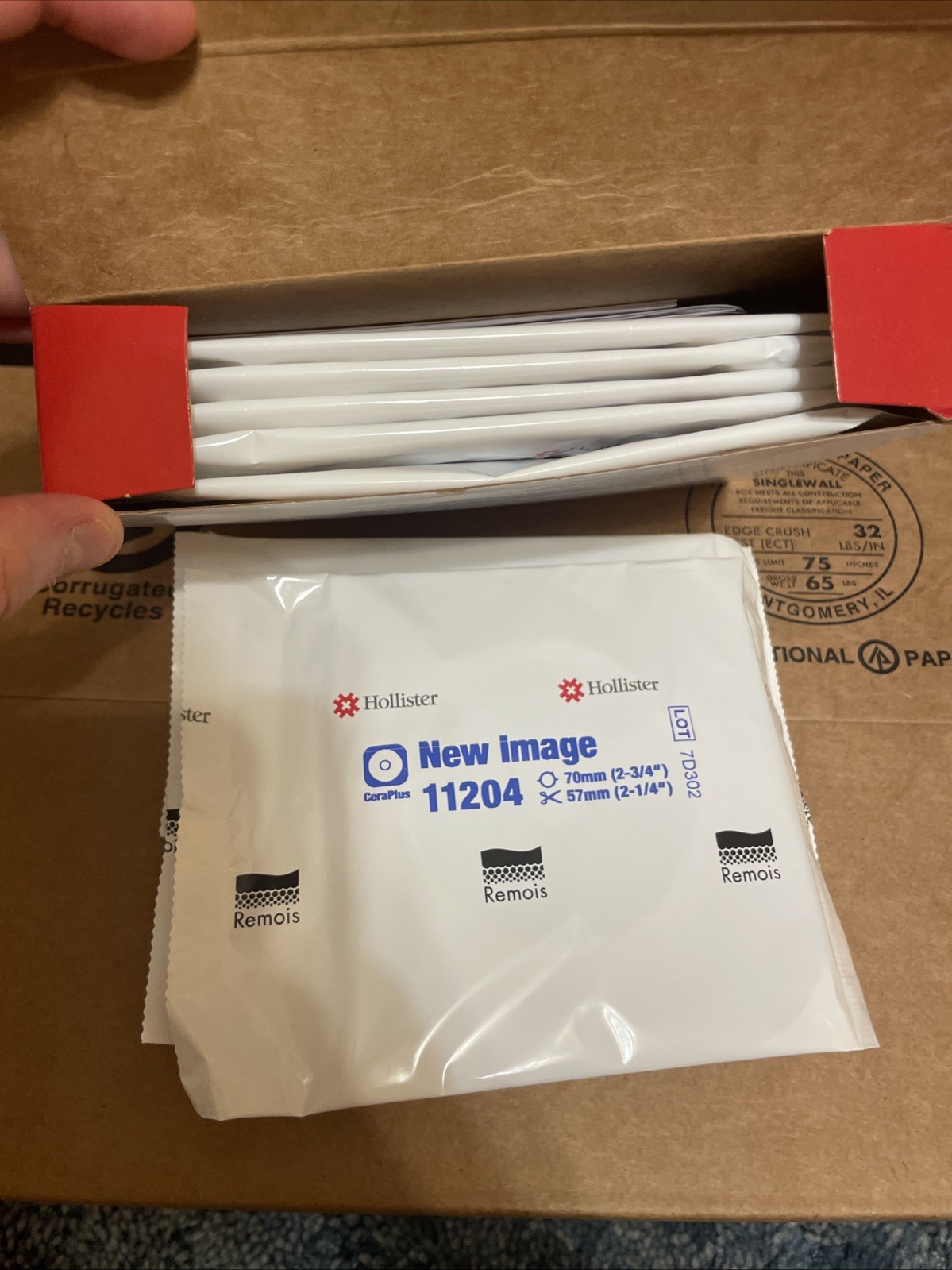 1 Box With 9 Units:Hollister 11204 New Image CeraPlus Flat Skin Barrier, 2 3/4»