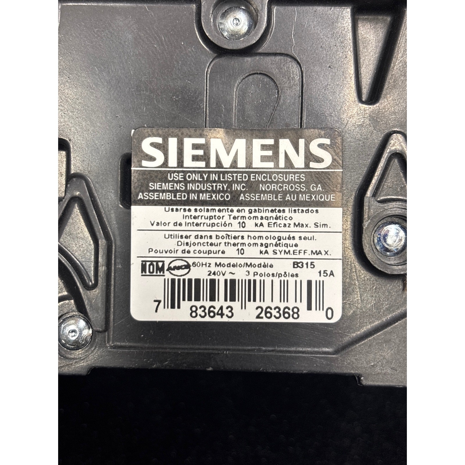 Siemens B315 15A 240V 3-Pole Bolt-On Circuit Breaker