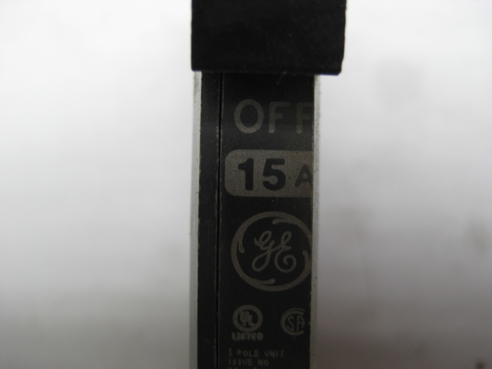 GENERAL ELECTRIC THQP115 BREAKER UNMP