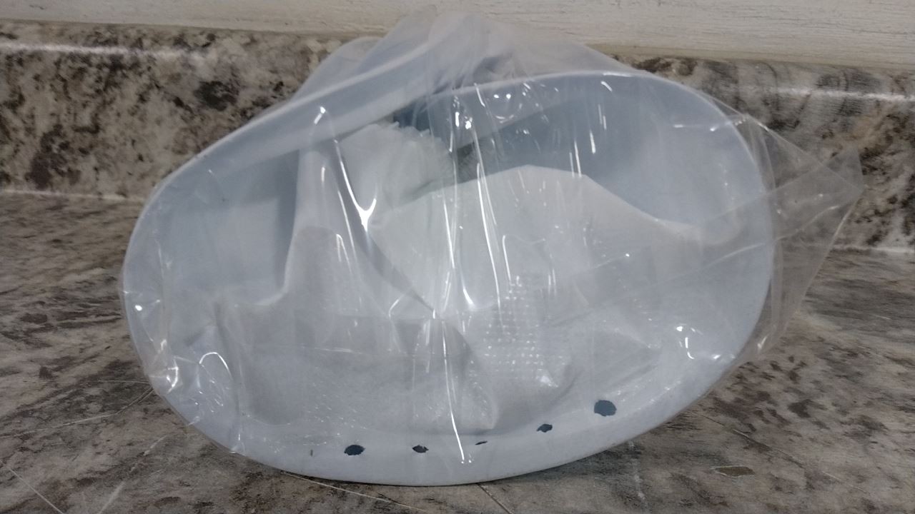 ILC Dover S-4001-3 3 Pk Universal Size White Head Cover