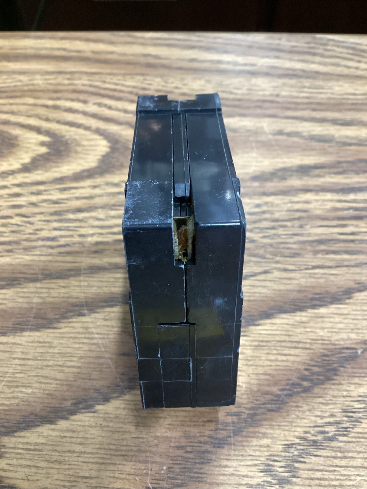 SQUARE D HOMT1515 Circuit Breaker 15A Plug In 120/240V Used 🔴
