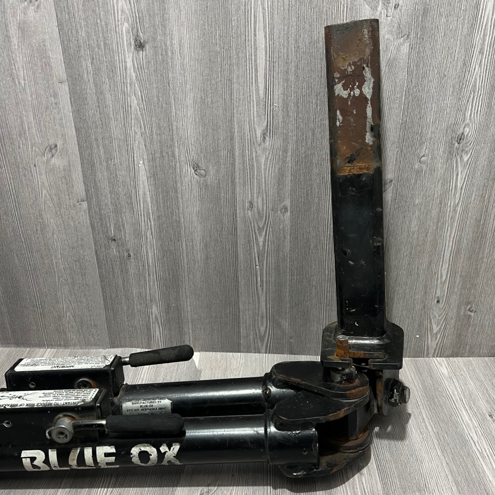 Blue Ox Patriot BRK2012 Braking System + Blue Ox Alpha Tow Bar 2″ Receiver