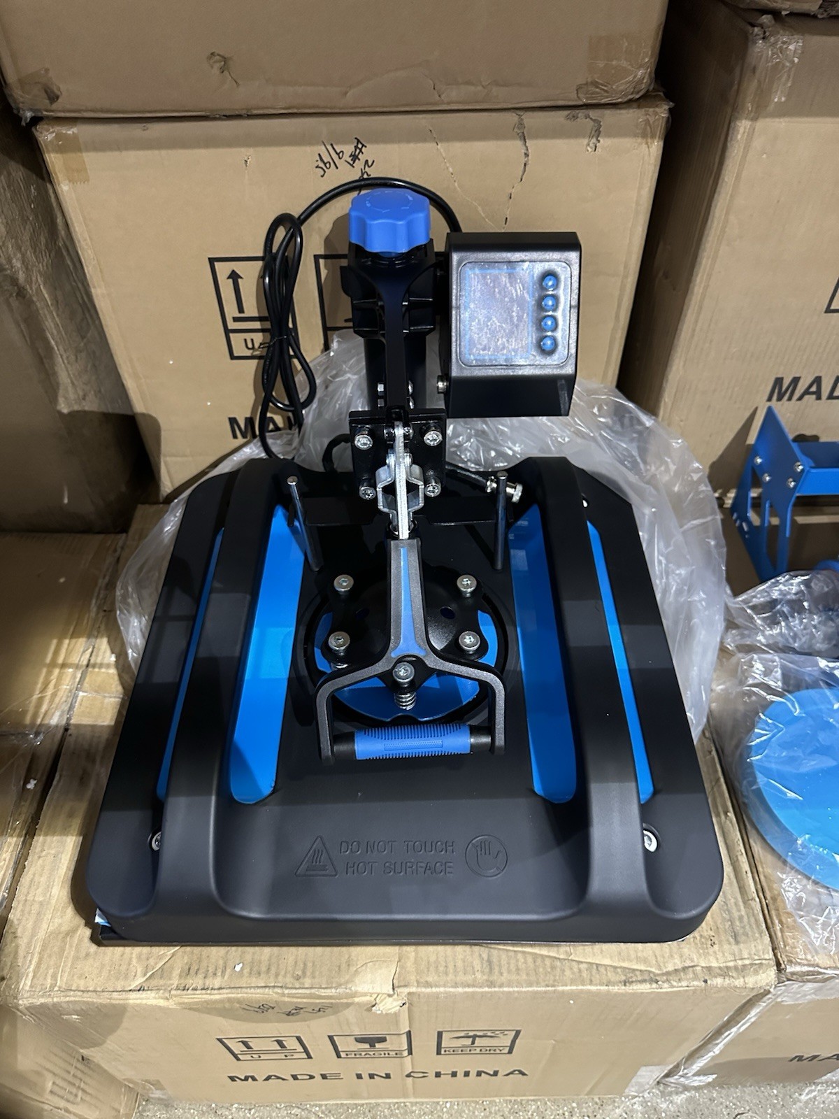 15×15” 8 In 1 Heat Press Machine With 30oz Tumbler Press Lightly Used