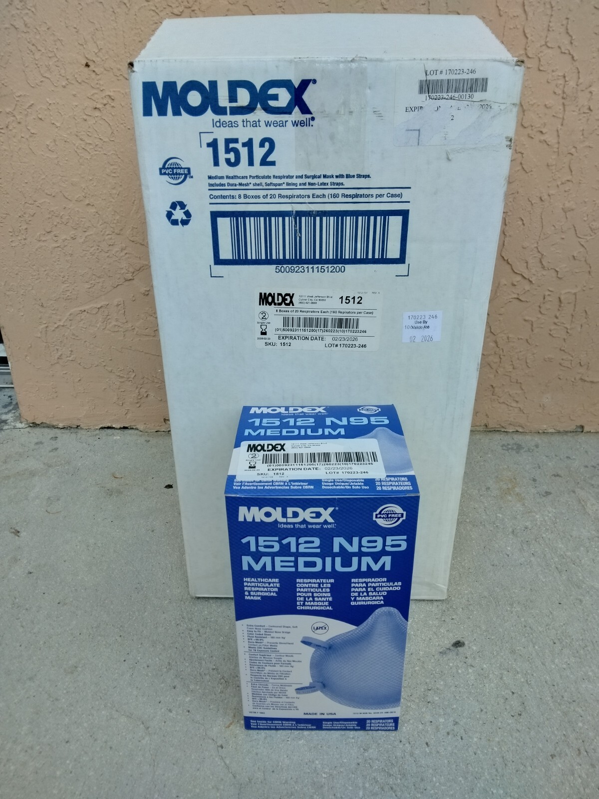 Moldex 1512 N95 Respirators and Surgical Masks,Medium, Exp. 02/2026, Case of 160