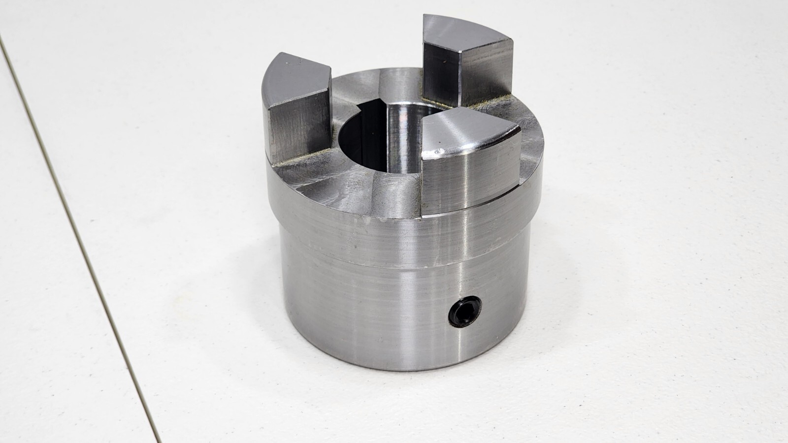 Boston Gear FC38 1-3/4in Shaft Coupler Body 1.750in Bore – 2-5/8 Thru Bore