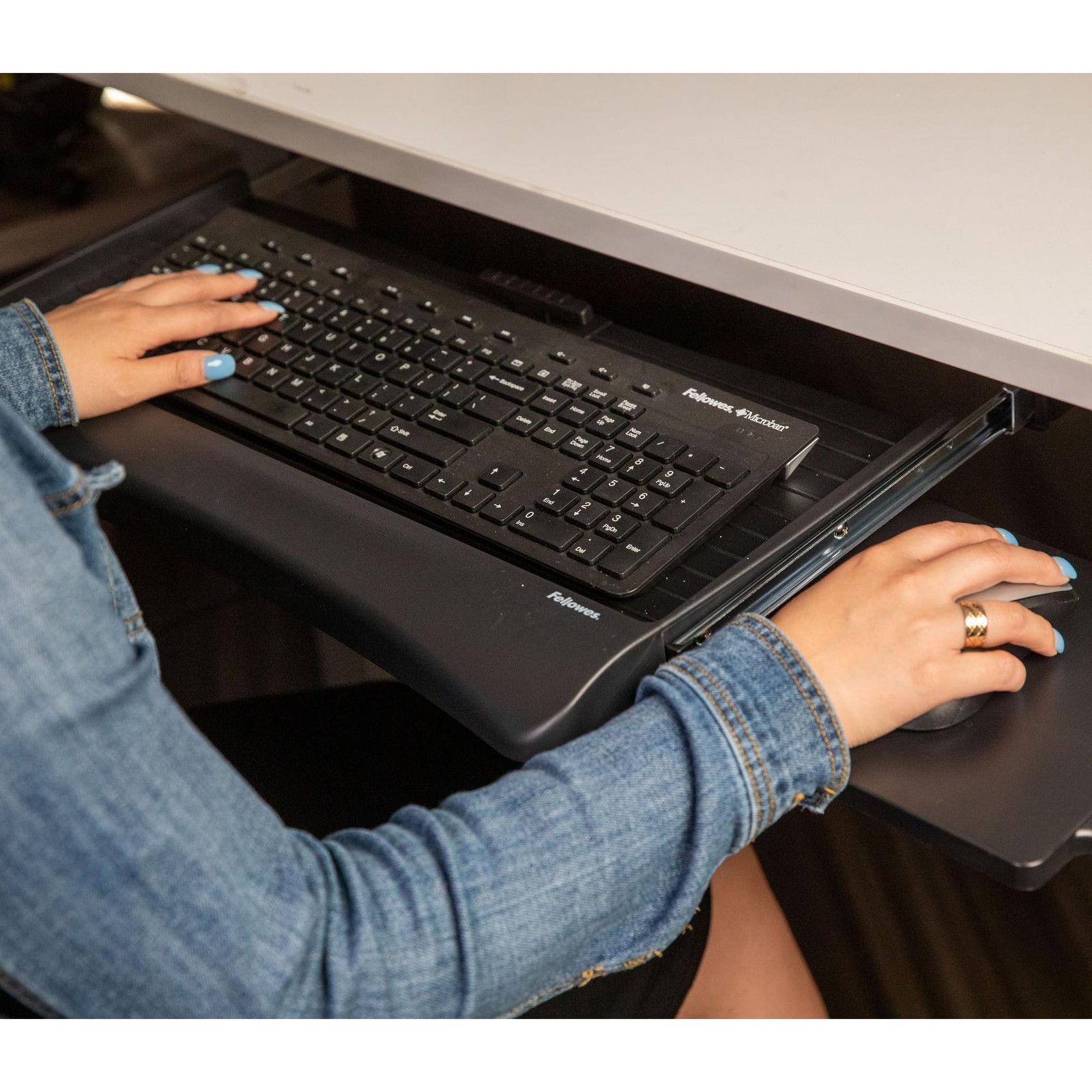 Fellowes Office Suites Underdesk Keyboard 2.3″x29″x11.6″, Black/Silver