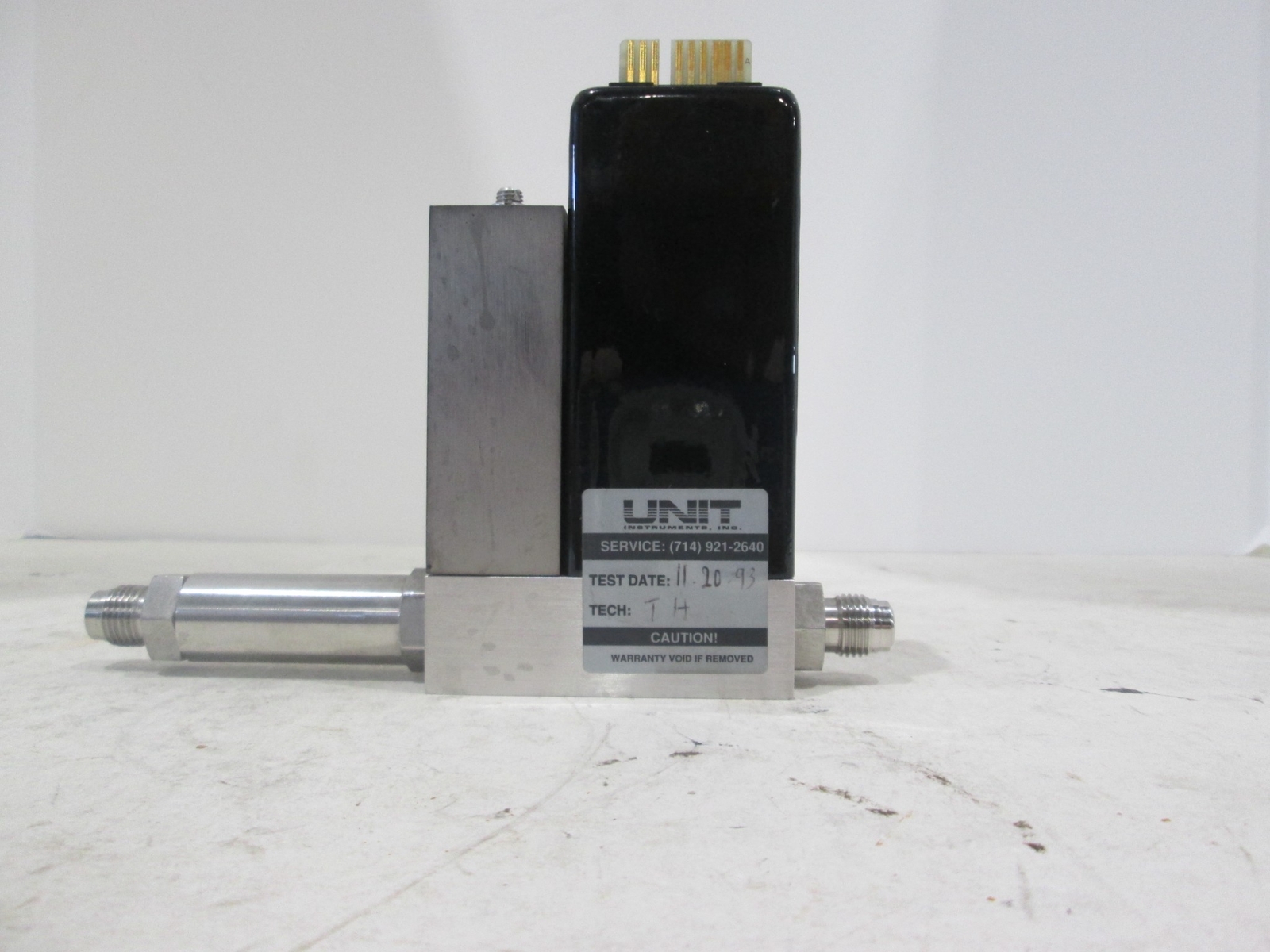 Unit, UFC-1110A, Range 15 SLM, Gas N2 w/ Filter, Used