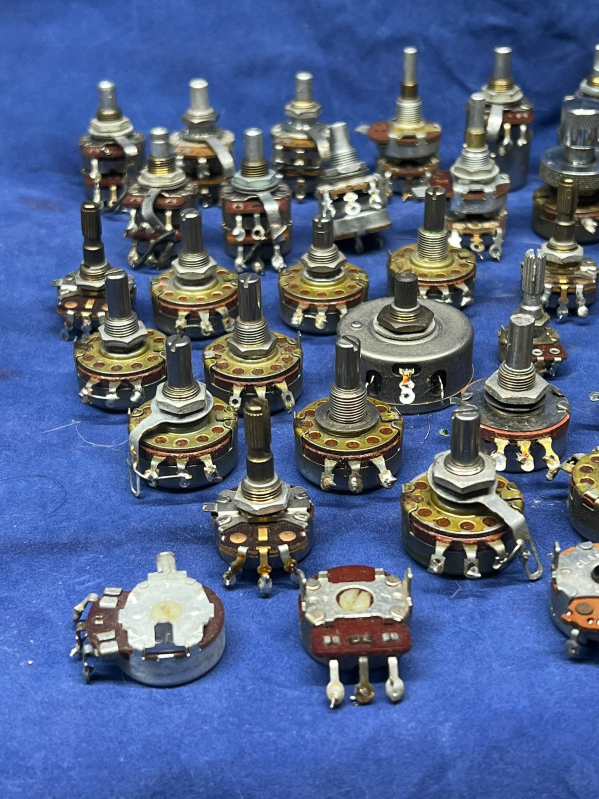 Variable Resistors ~ Assorted vintage potentiometers ~ Used & untested x 64