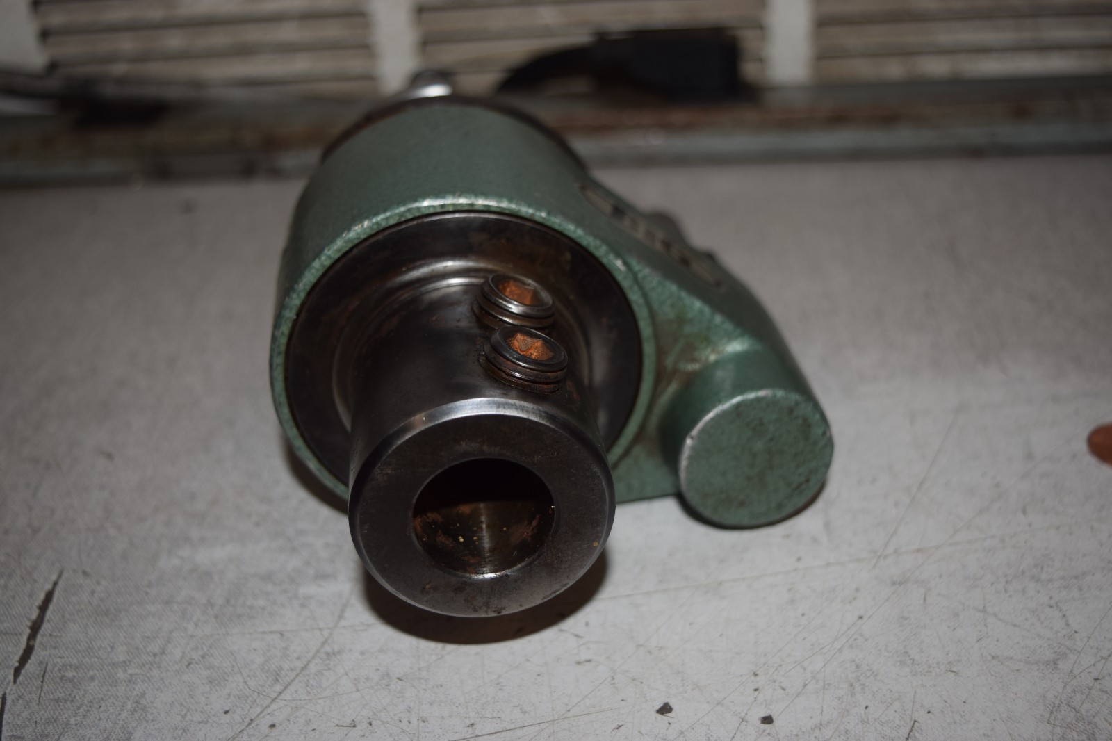 BIG BT40-OHS1.000-6.500 Live Tool Holder BT40 1″ Hole