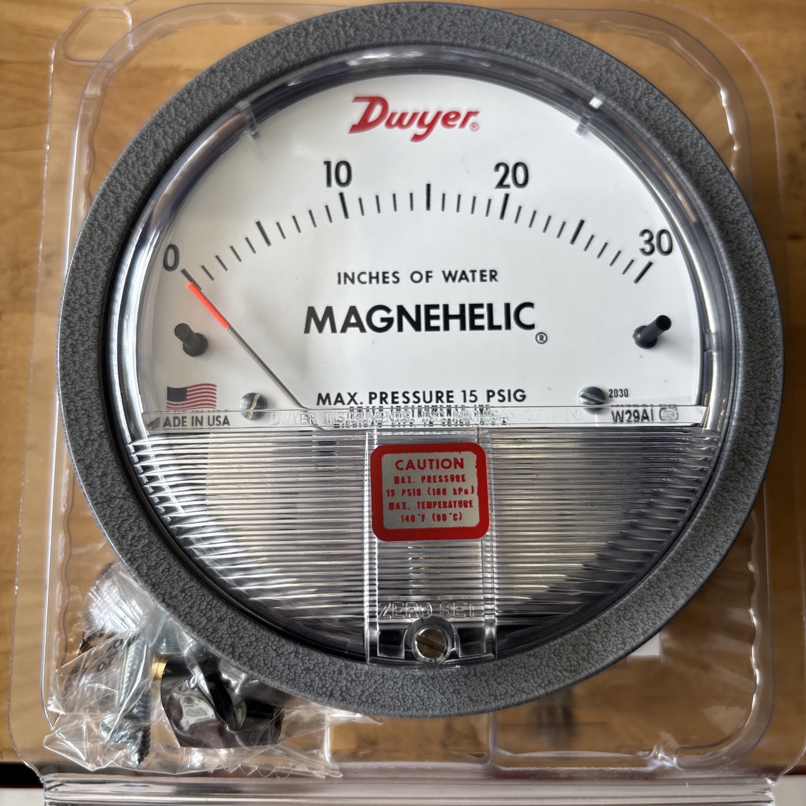 Dwyer 2030 Magnehelic Differential Pressure Gauge (0-30″w.c.)