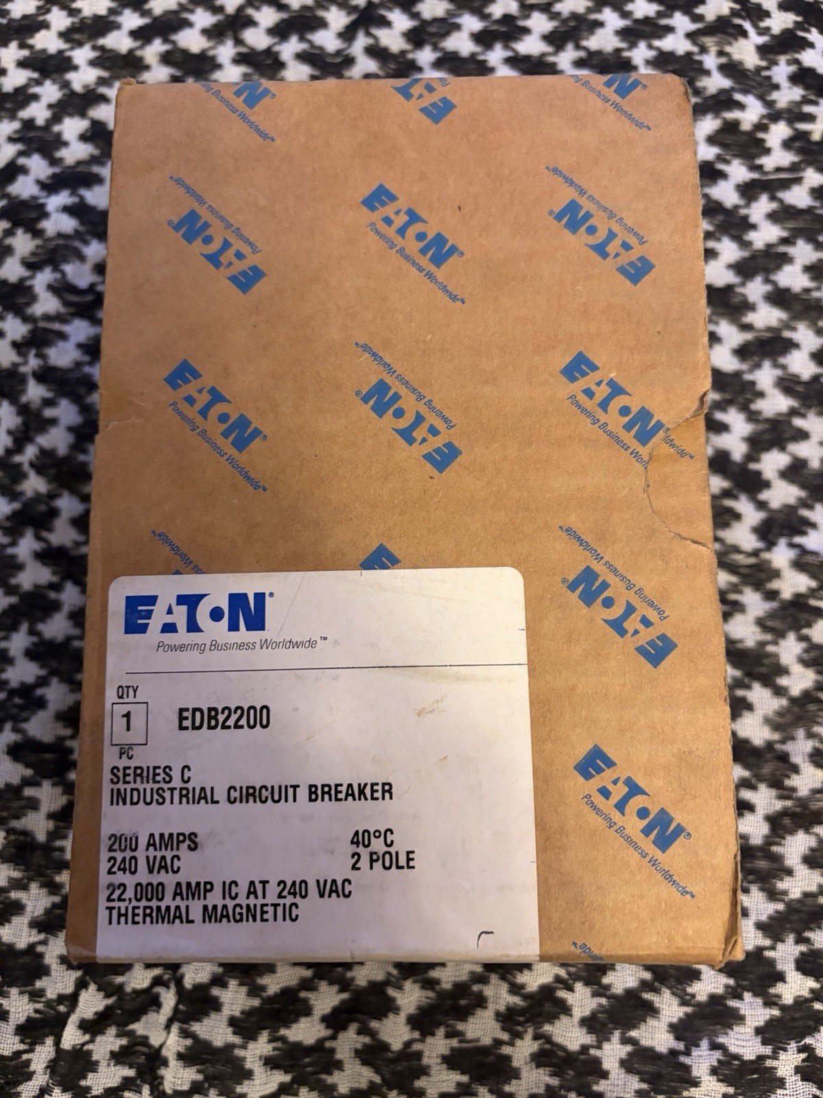 NIB Eaton EDB2200 Series C Circuit Breaker