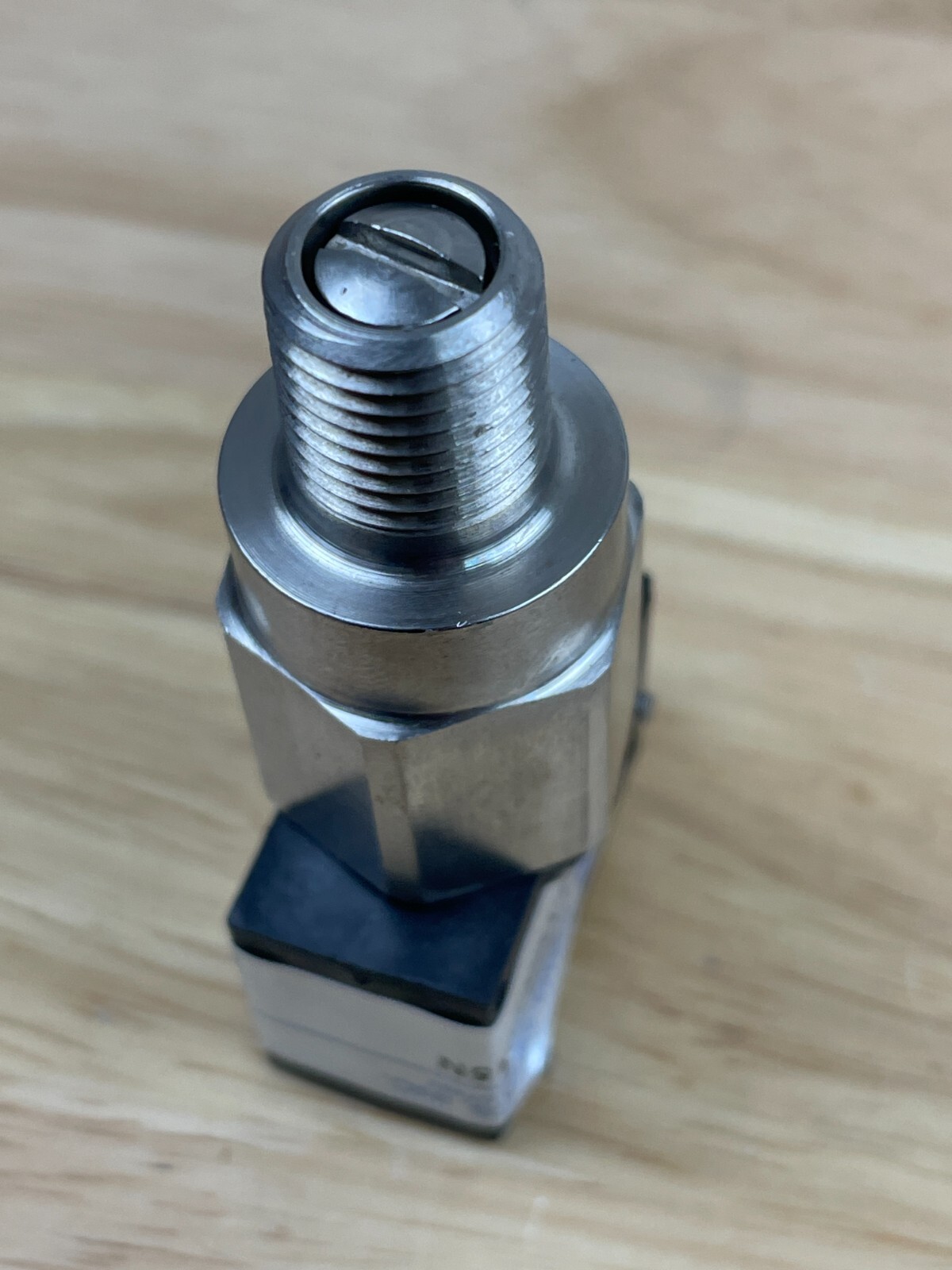 Sigma-Netics 723-VQR-0015N Pressure Switch
