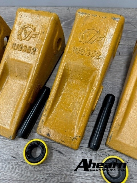 5 PK of J350 CAT STYLE 1U3352 Teeth Long Life Heavy Duty LONG J350