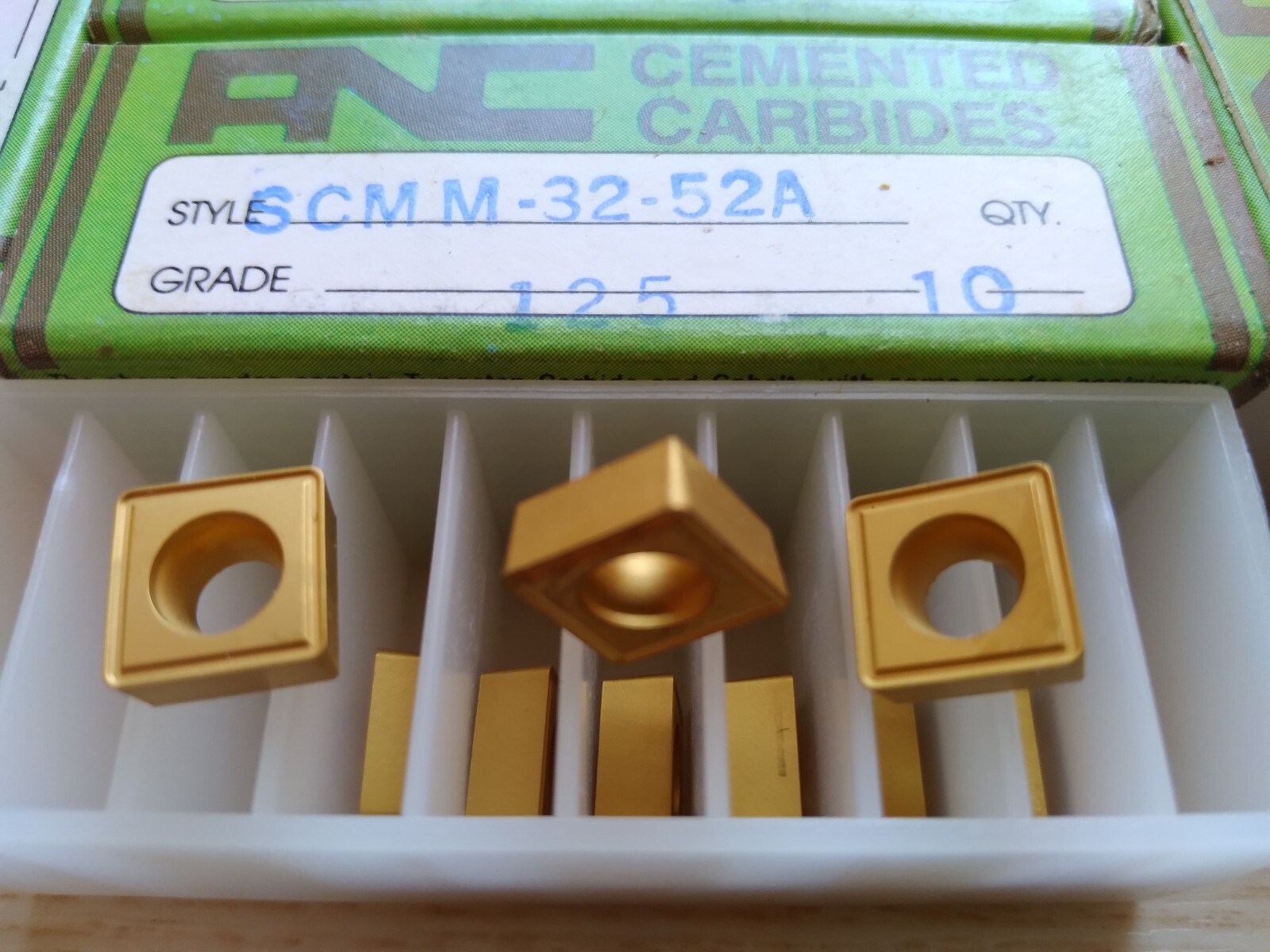 10 pcs. SCMM-32-52A American National Carbide Grade 125 Inserts