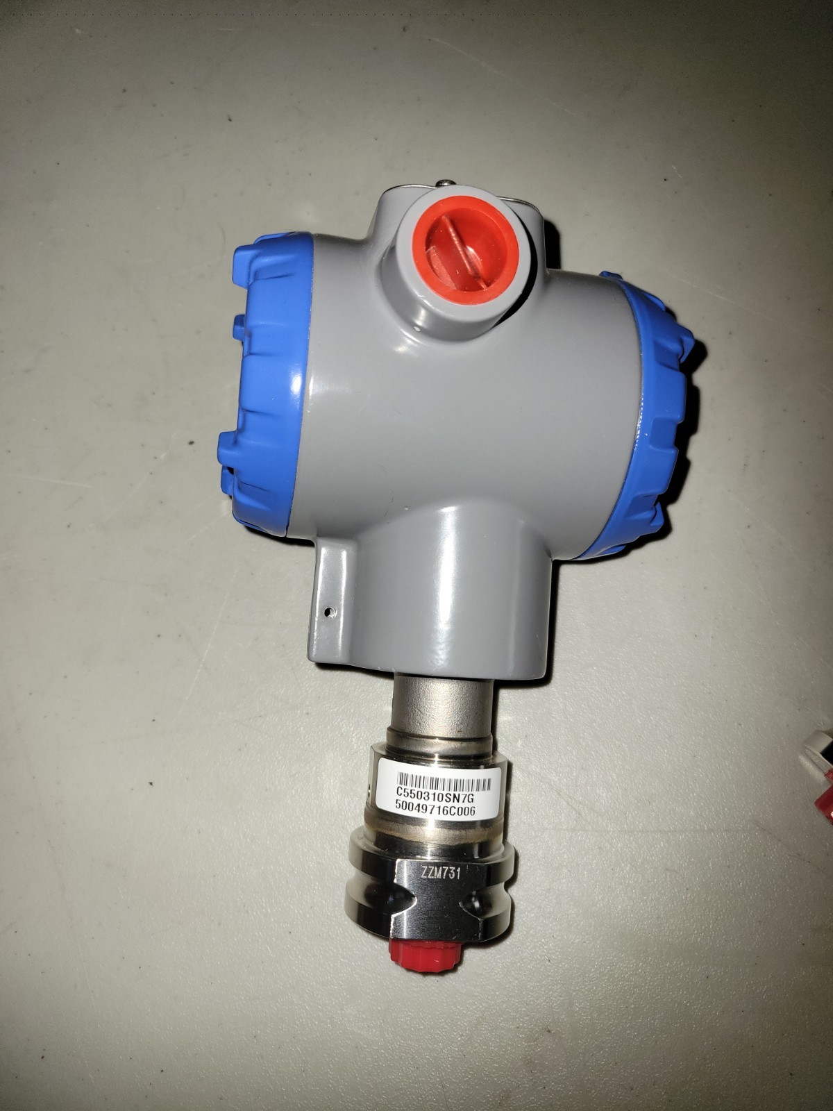 NEW HONEYWELL ST800. STG83L-E1G000-1-0-AH0 Brand New Model