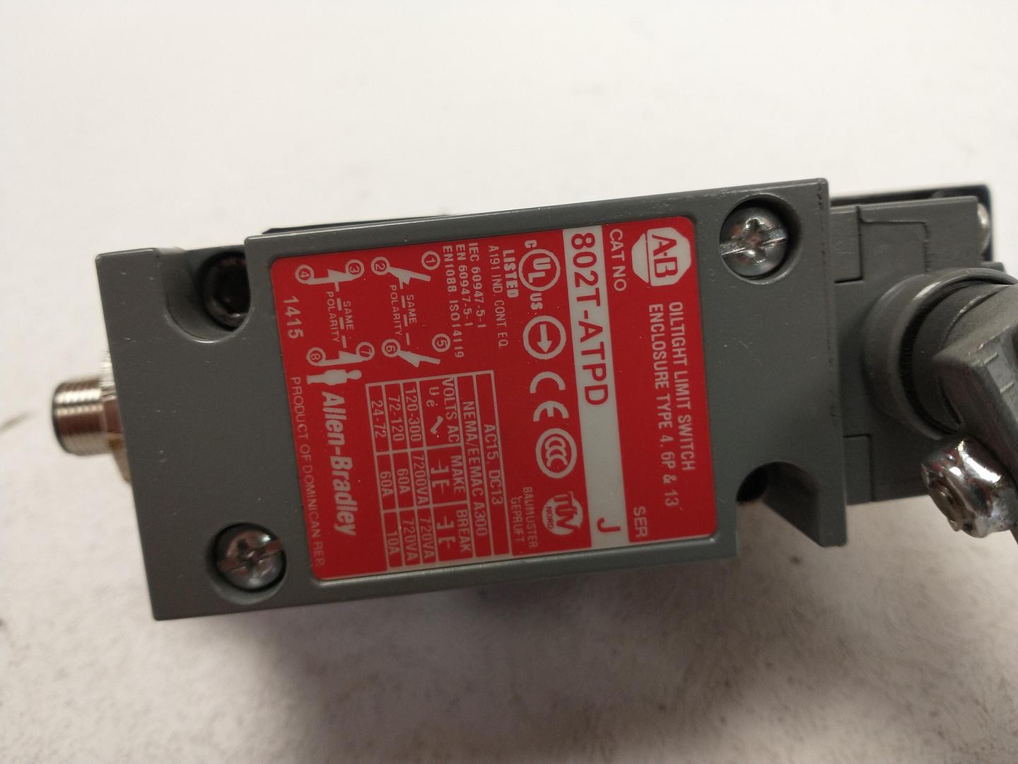 Allen Bradley Travel Stop 802T-ATPD Oil Tight Limit Switch Series J GHA-140-C1